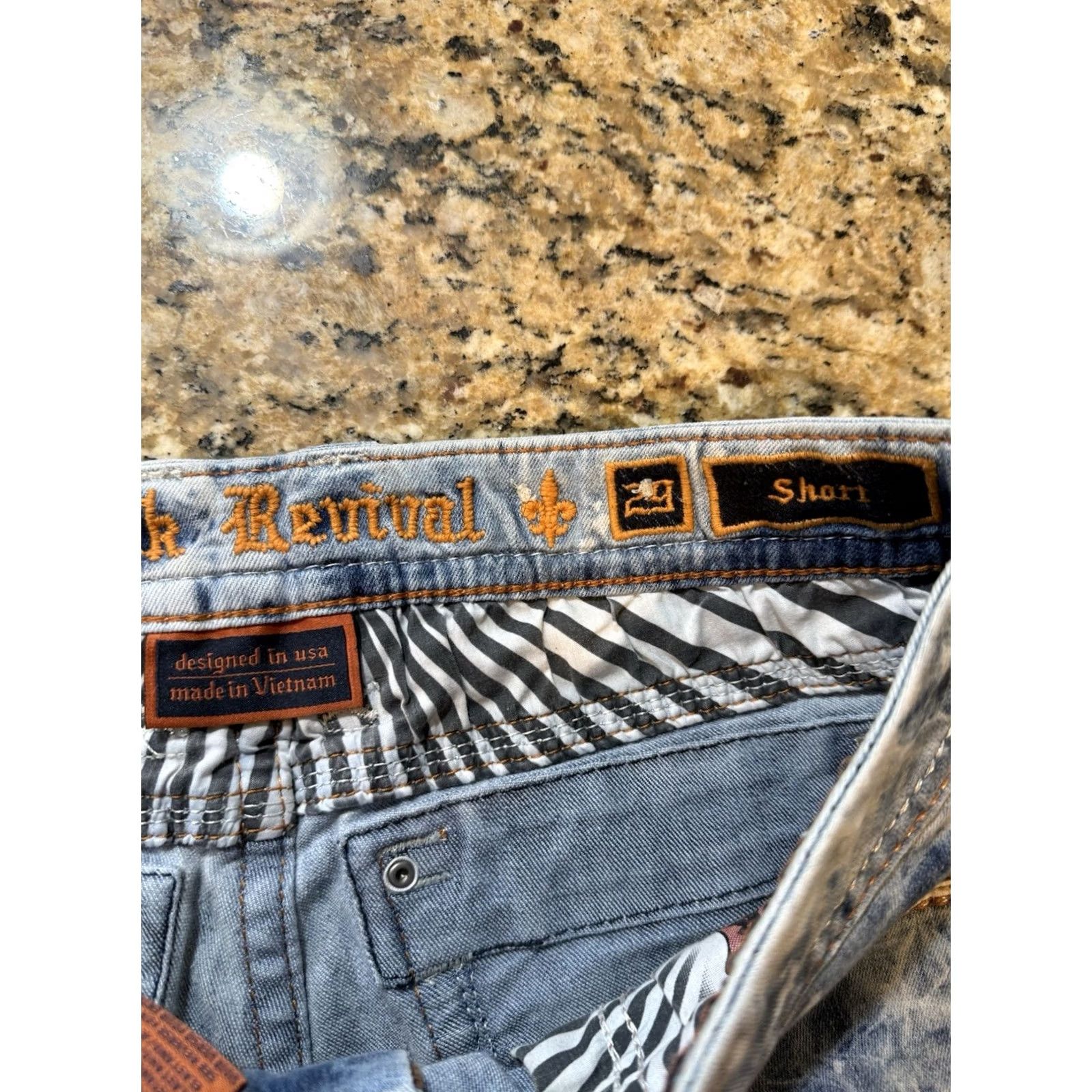 Vintage Rock Revival Kira denim acid-wash distressed jean shorts w rhinestones sz 29 Rock Shorts Women Regular 29 Blue Rhinestone Grunge Y2k Size 29" - 3 Thumbnail