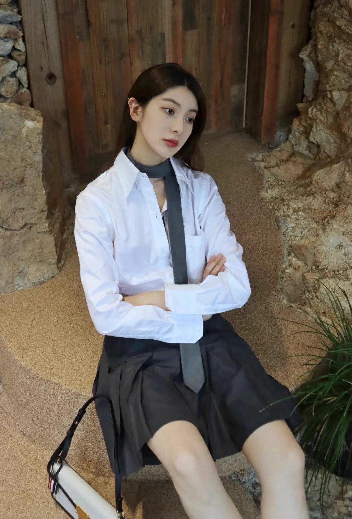 Thom Browne Thom Browne Wmns Tricolor Placket Oxford Shirt White 40 Size S / US 4 / IT 40 - 8 Thumbnail