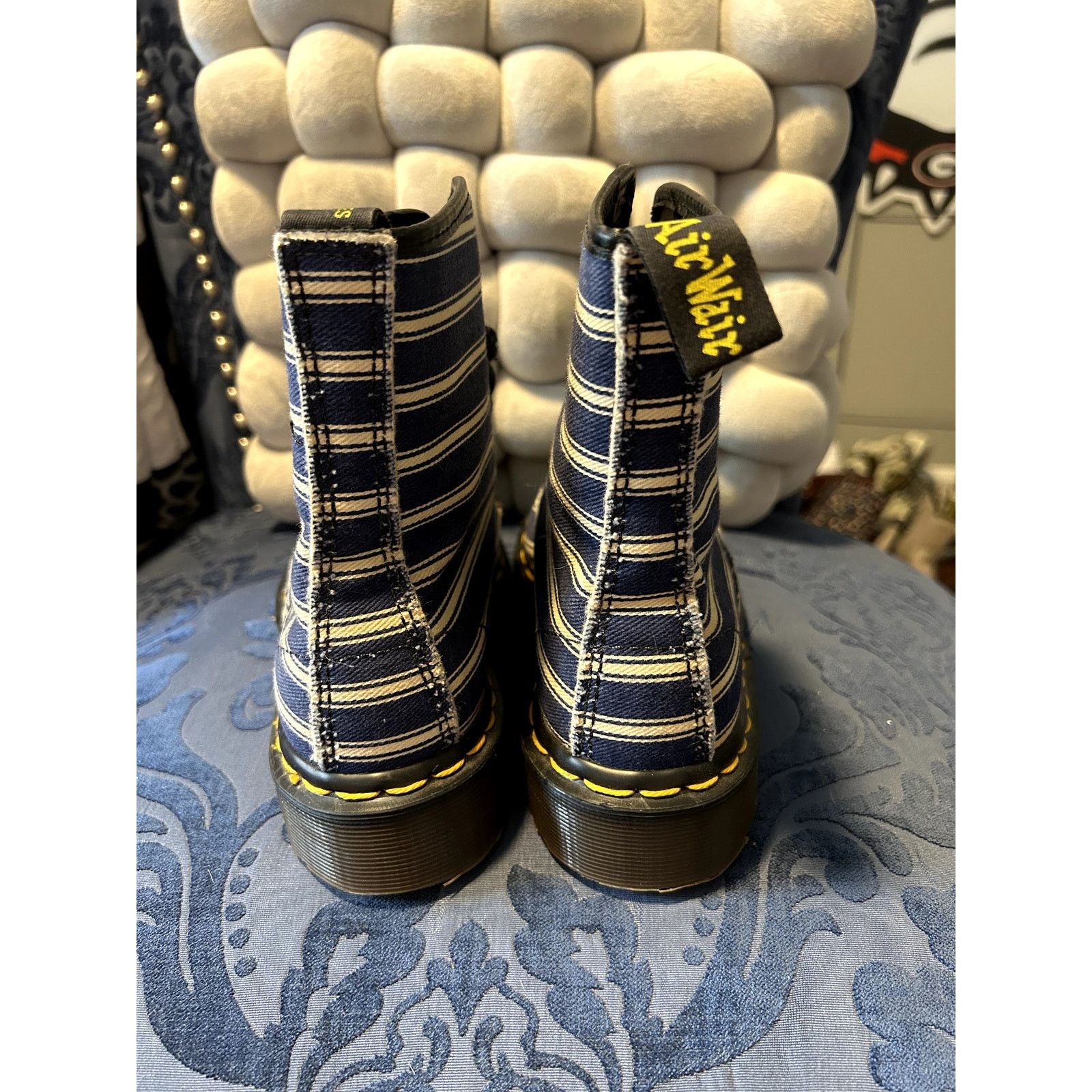 Dr. Martens Dr Martens Navy and Cream Striped Canvas size 5/EU 35 MIE Size US 5 / IT 35 - 4 Thumbnail