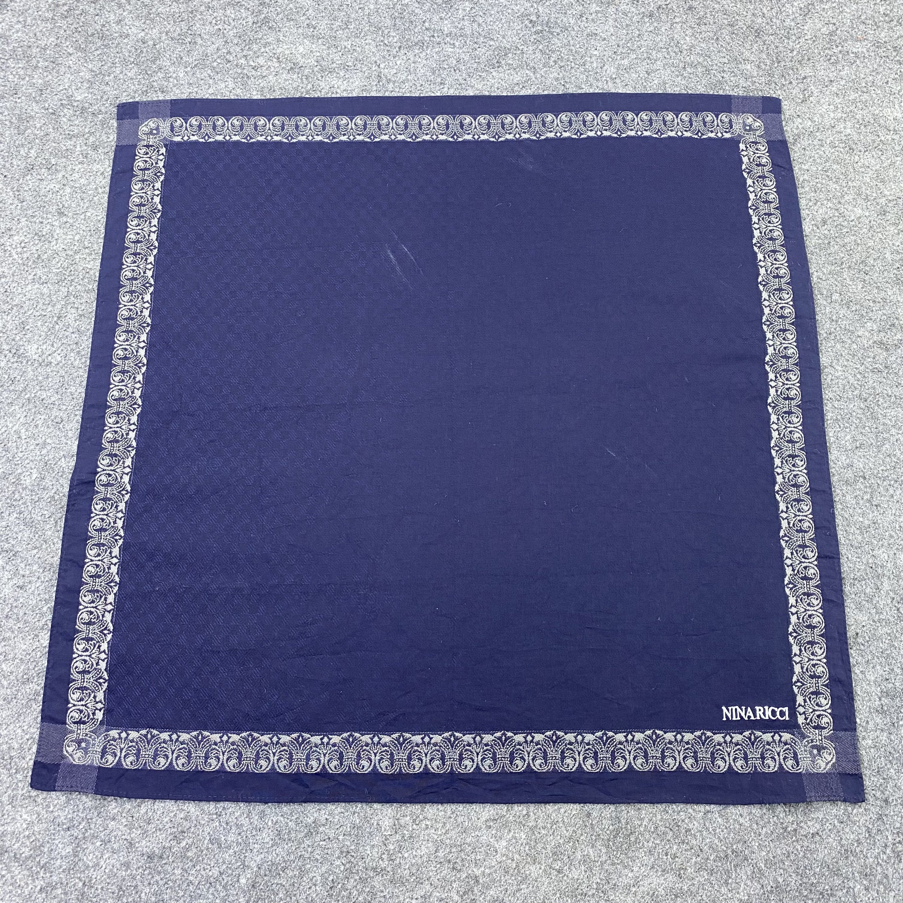 Nina Ricci × Vintage Nina Ricci Handkerchief / Bandana / NeckerchiefB1485 Size ONE SIZE - 3 Thumbnail