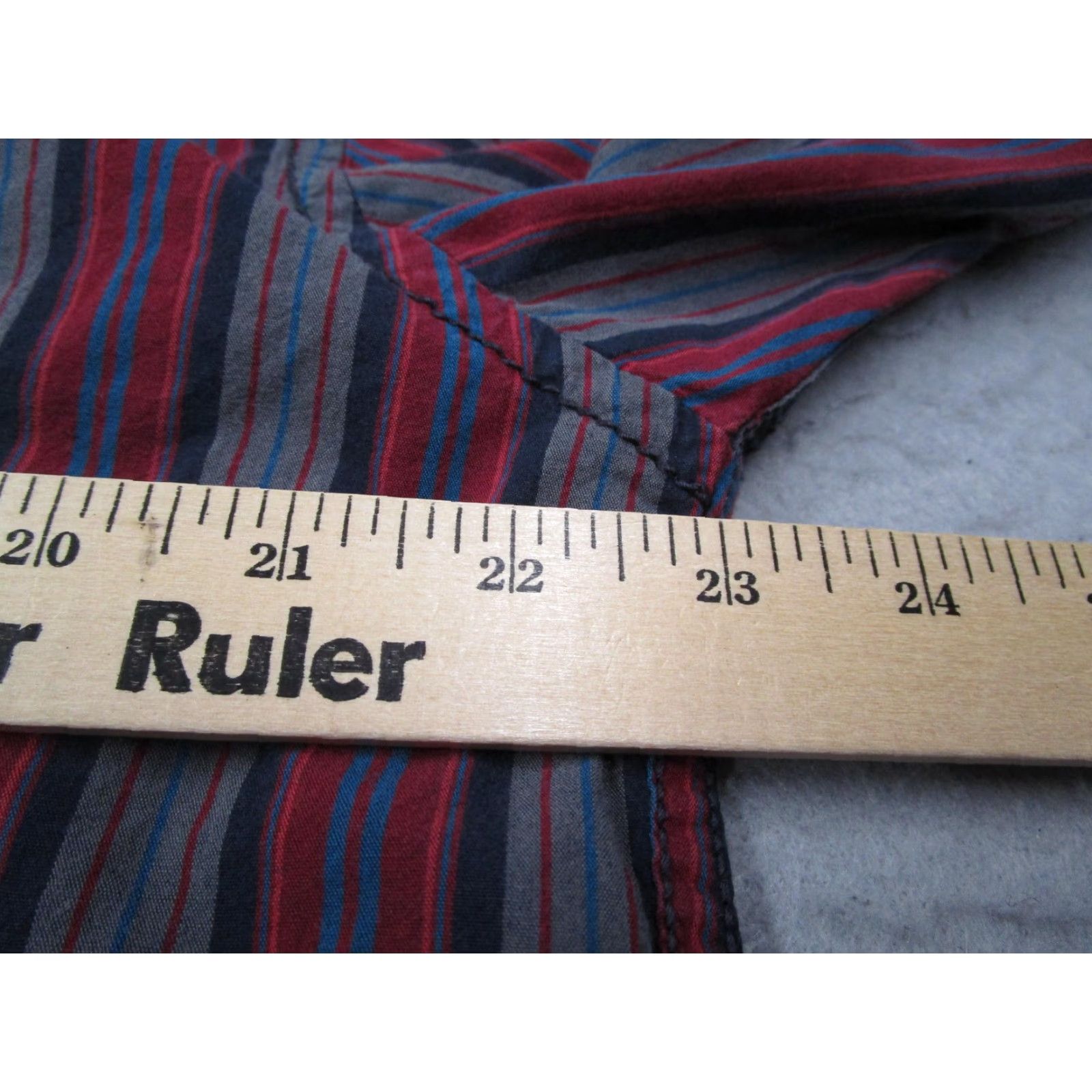Levi's VINTAGE Levi's Shirt Mens XL Western Pearl Snap Pockets Striped Button-Up Red/Blue/Gray 100% Cotton Cowboy Western Mens Size US XL / EU 56 / 4 - 5 Thumbnail