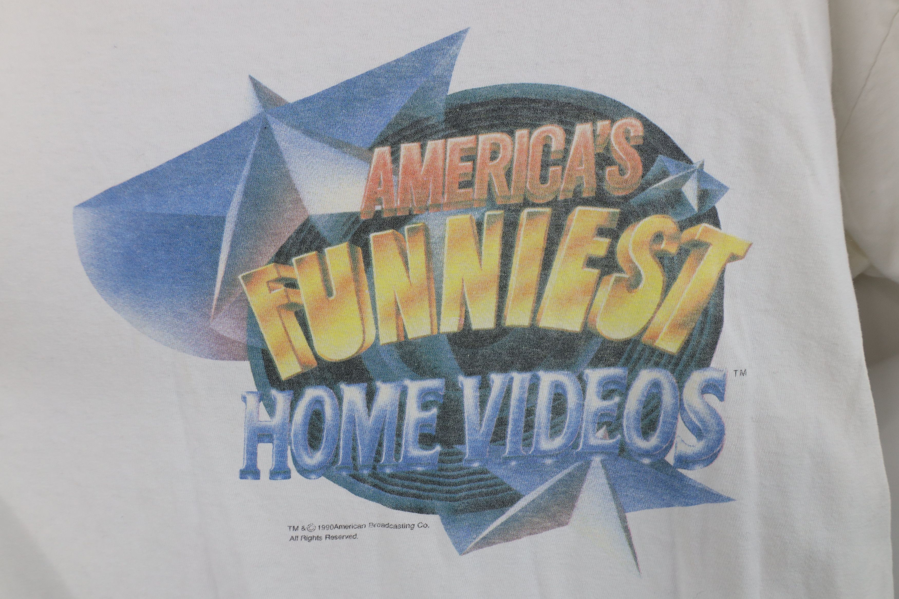 Vintage Vintage 90s Home Videos Short Sleeve T-Shirt White USA Size US XL / EU 56 / 4 - 4 Thumbnail