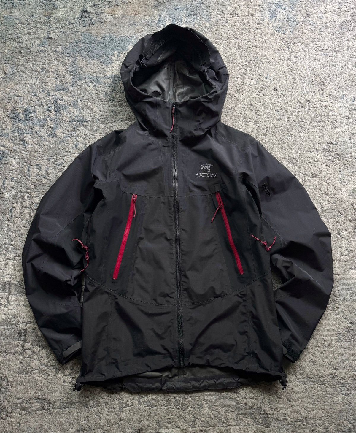 Arc'teryx Arcteryx Beta Sl Gore Tex Jacket size M Size M / US 6-8 / IT 42-44 - 1 Thumbnail