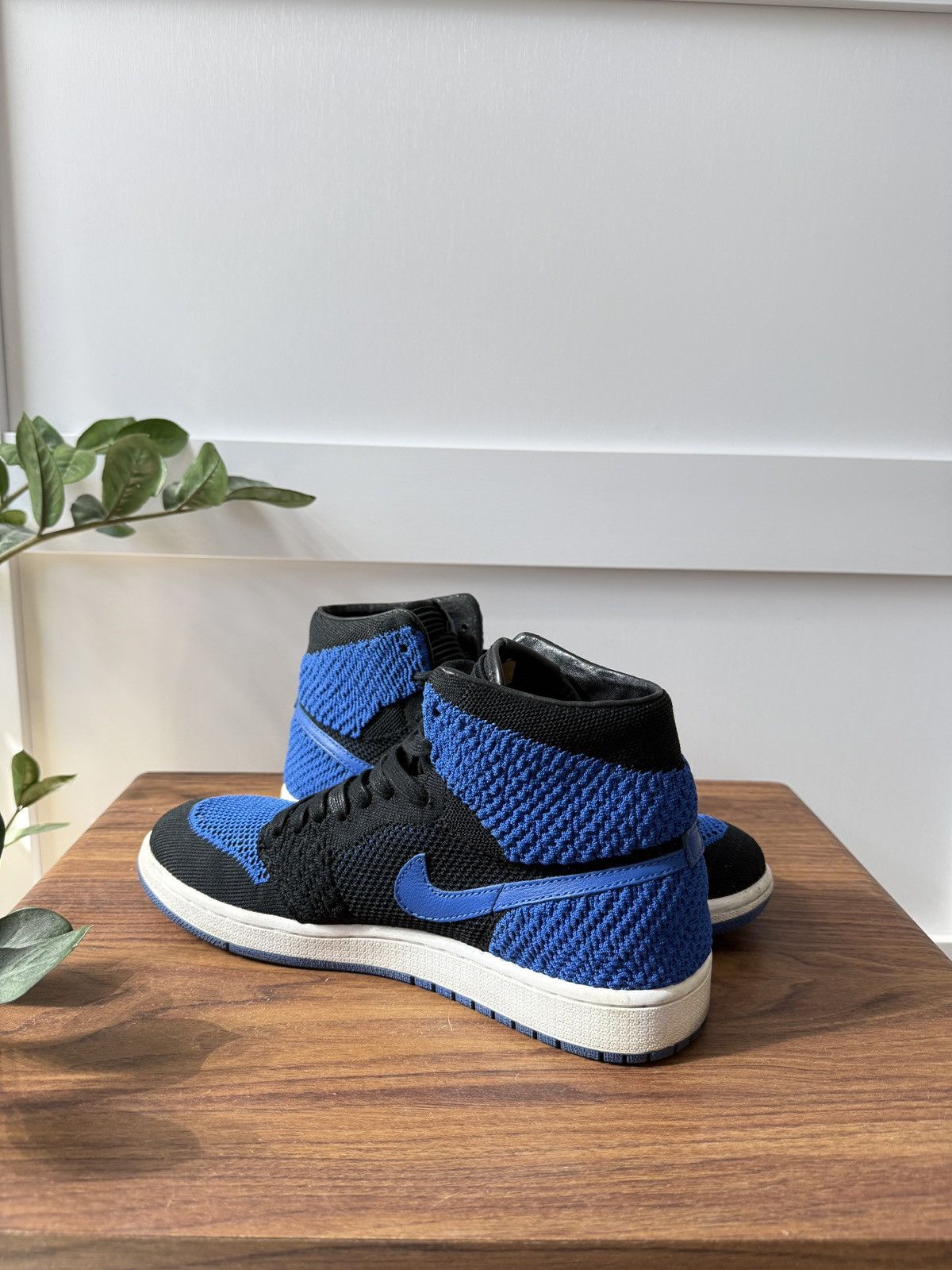 Jordan Brand Jordan 1 High Royal Flyknit Size US 9.5 / EU 42-43 - 7 Thumbnail