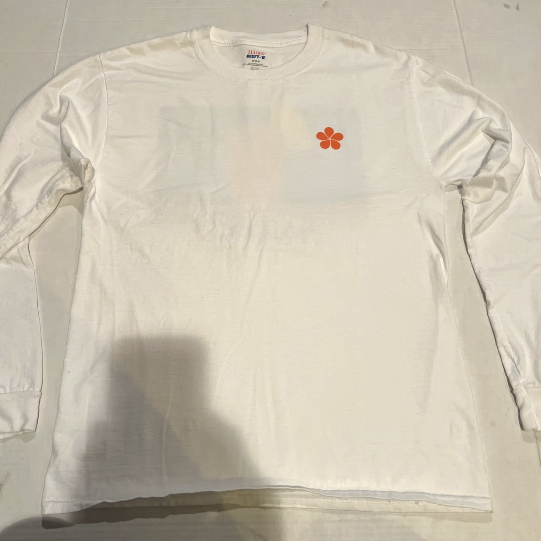 Hanes Mauna Kea Hotel Orange Flower Logo L/S Shirt Adult Medium White Hanes Shirt Logo Graphic Print Surfer Retro Men Women Size US M / EU 48-50 / 2 - 2 Thumbnail
