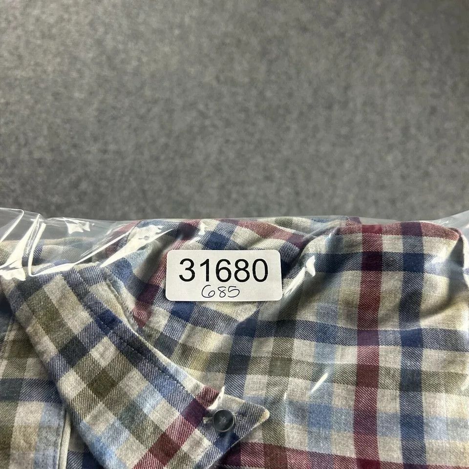 Peter Millar Peter Millar Shirt Mens Large Button Down Pocket Plaid Size US L / EU 52-54 / 3 - 9 Thumbnail