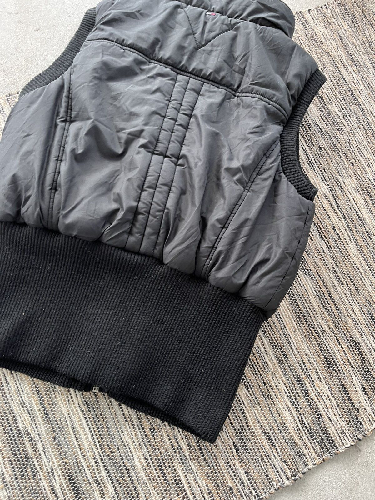 Tommy Hilfiger Vintage Tommy Hilfiger AvantGarde Black Vest Multi Pocket Size M / US 6-8 / IT 42-44 - 10 Thumbnail