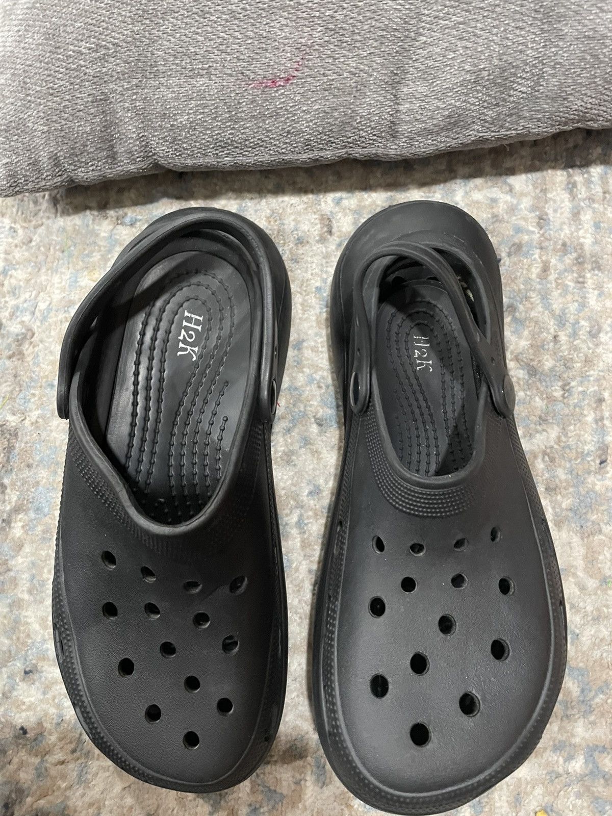 Other H2k Slide Ons Size US 11 / IT 41 - 3 Thumbnail