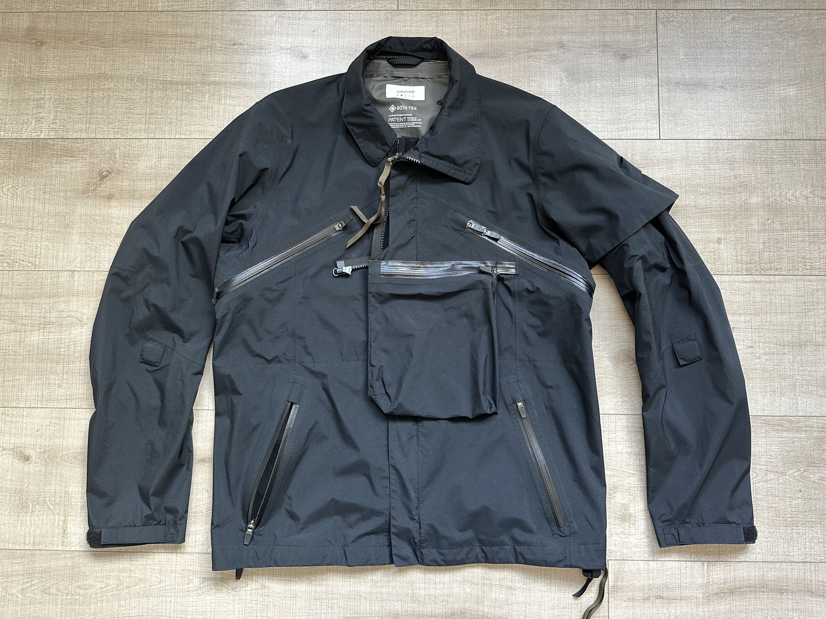 新品 ACRONYM j1a-GTKR-BKS Sサイズ ACRONYM J1A-GTKR-BKS Sサイズ - メルカリ