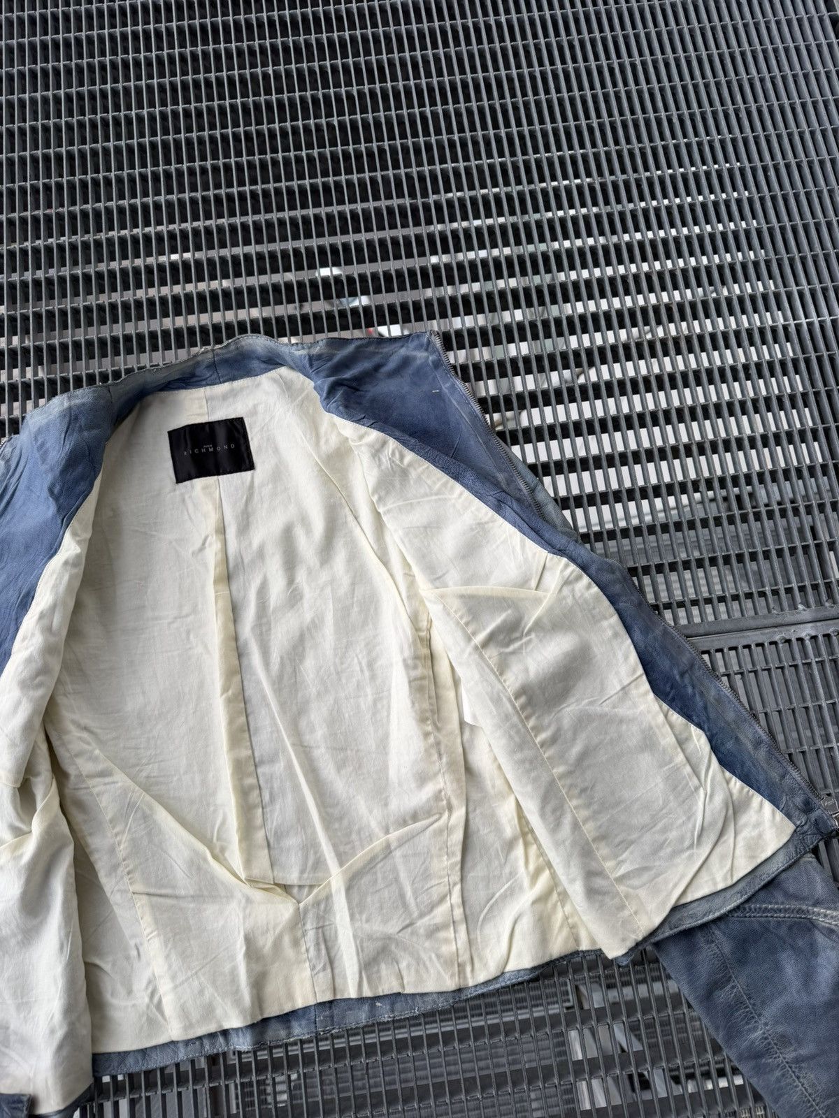 John Richmond John Richmond Lamb Skin Leather Washed Blue Jacket Size US S / EU 44-46 / 1 - 12 Thumbnail