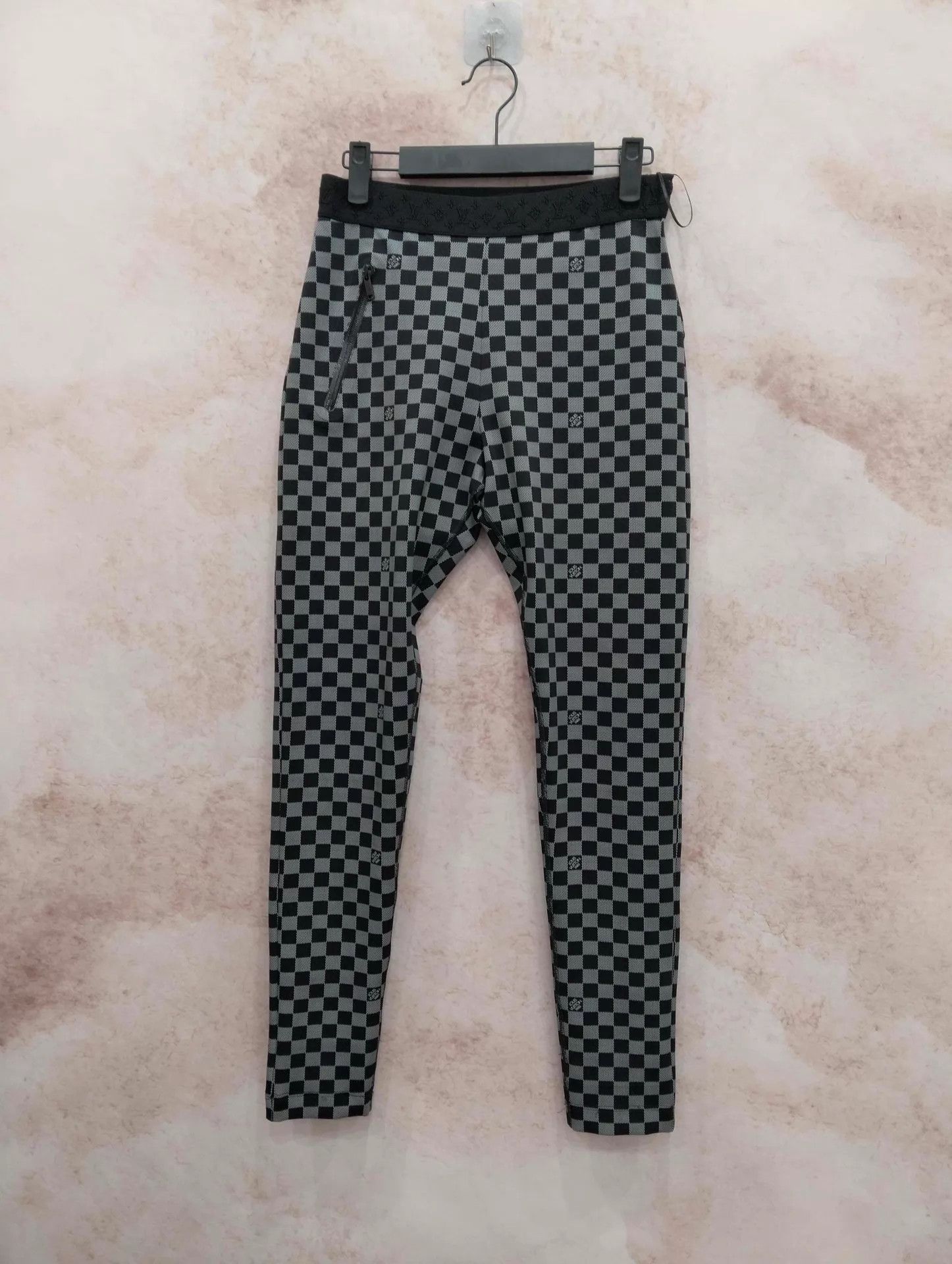 Louis Vuitton LV Women's Black White Monogram Logo Leggings 38 Size 27" / US 4 / IT 40 - 1 Thumbnail