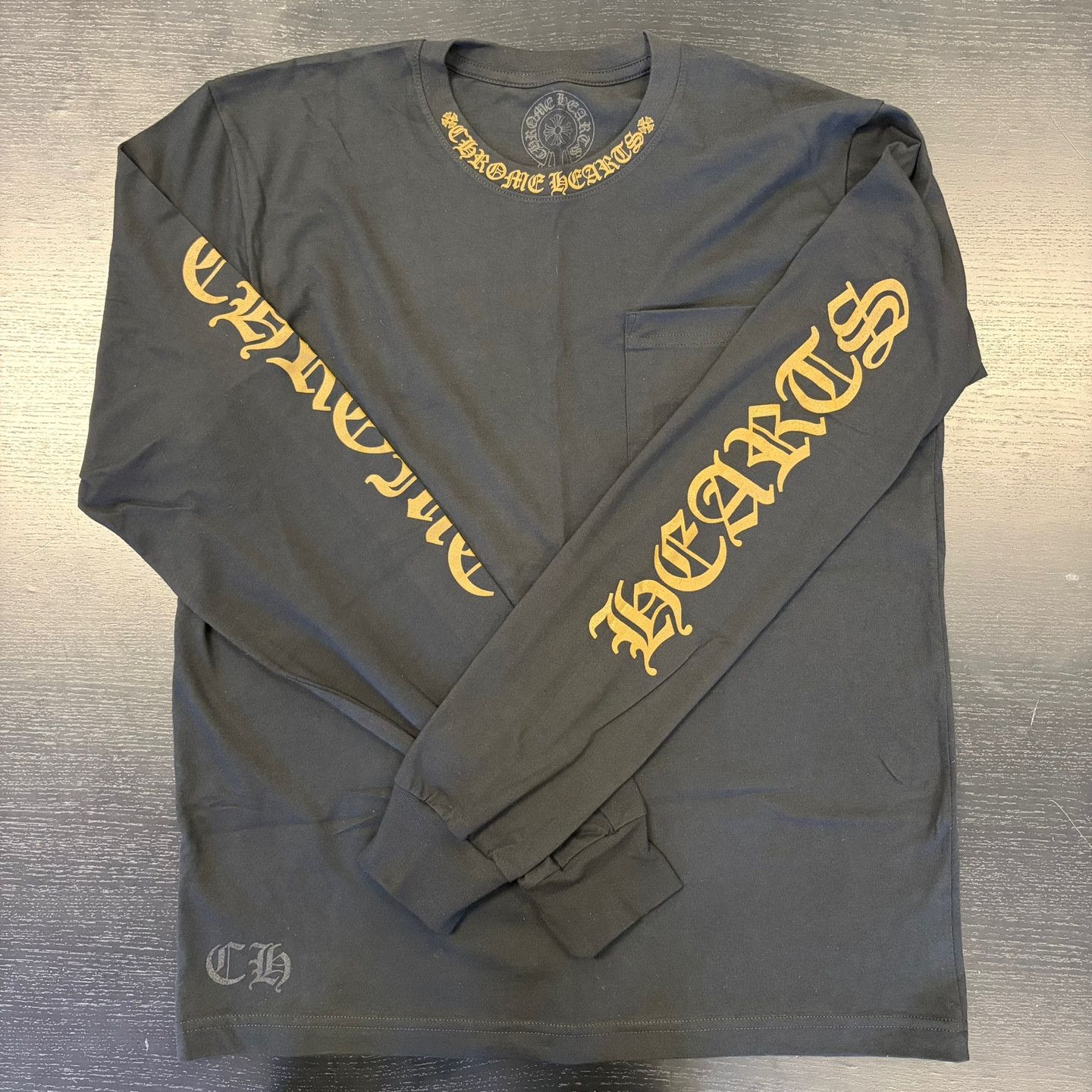 Chrome Hearts Chrome Hearts Neck Logo Long Sleeve T-Shirt Black Army Green Size US L / EU 52-54 / 3 - 1 Thumbnail
