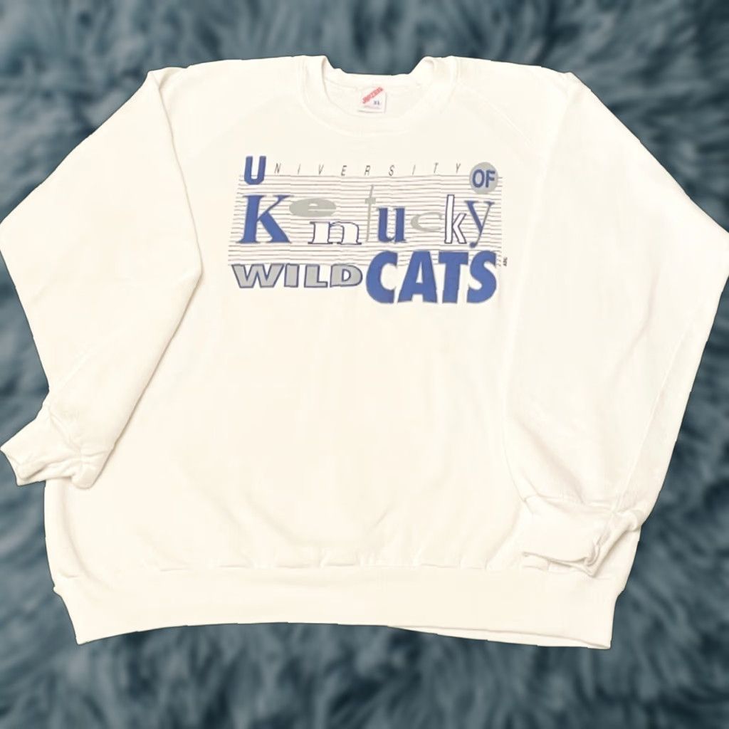Vintage VINTAGE University Of Kentucky Wildcats VTG Crewneck Sweater Mens XL White 90s 80s College Sports Pullover Mens XL Size US XL / EU 56 / 4 - 1 Thumbnail