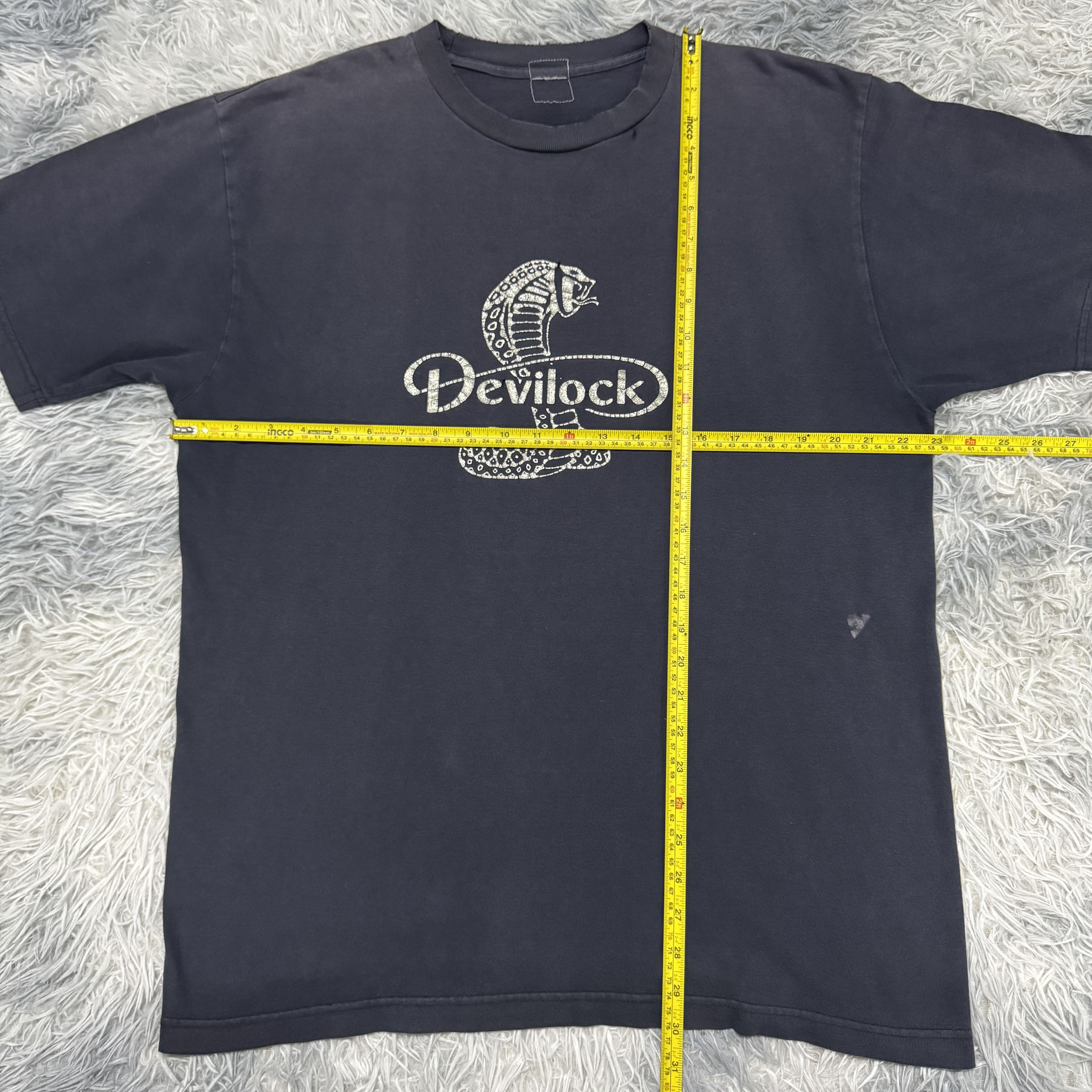 Vintage Devilock Gold Cobra Japanese Brand Sunfaded Tshirt Size US L / EU 52-54 / 3 - 7 Thumbnail