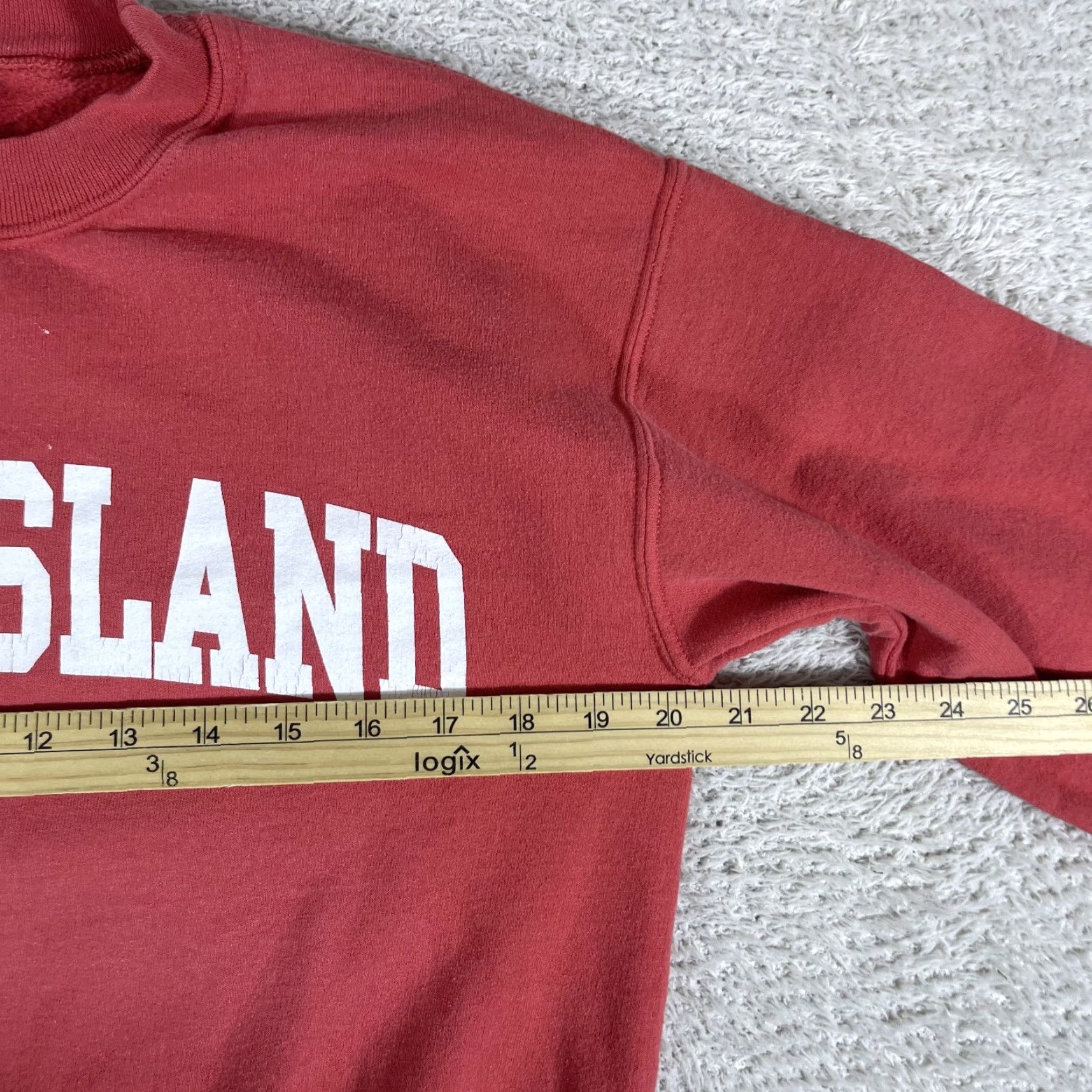 Gildan VINTAGE Gildan Block Island Crewneck Sweatshirt Sweatshirt Adults Small Pink Beach Y2K New England Mens Size US S / EU 44-46 / 1 - 5 Thumbnail