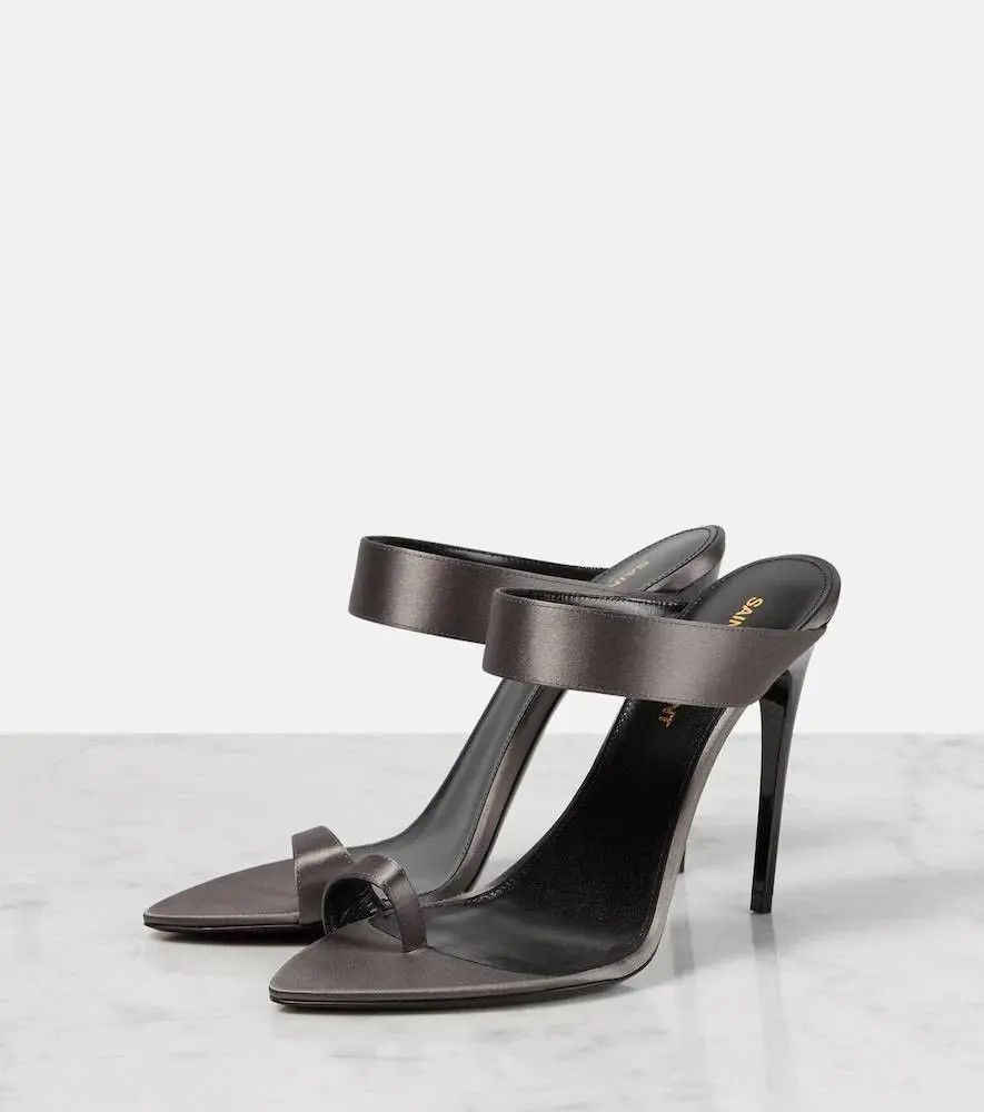 Saint Laurent Paris o1s1wg111024 Melody Sandals in Shiny Leather in Storm Grey Size US 7 / IT 37 - 8 Thumbnail