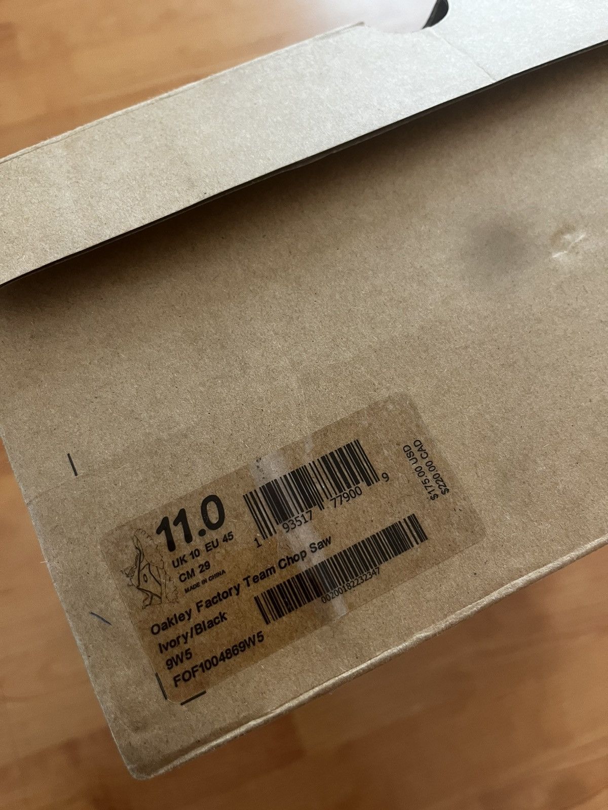 Oakley OAKLEY FACTORY CHOP SAW Size US 11 / EU 44 - 3 Thumbnail