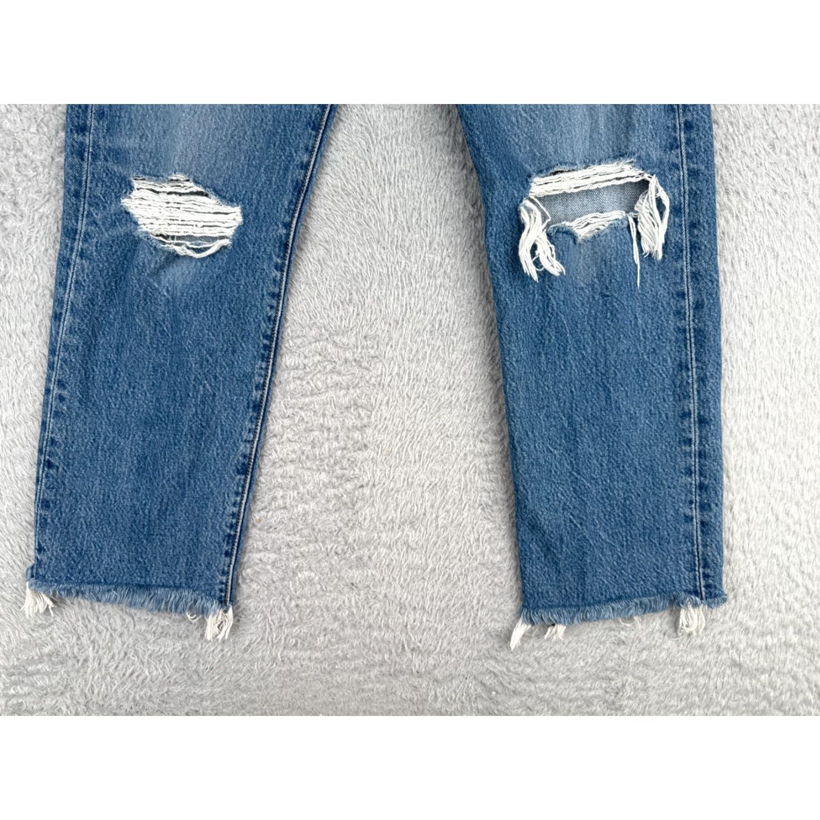 Levi's VINTAGE Levis Premium Jeans Women 27 Blue Denim Big E Wedgie Straight Button Fly 27x26 Size 27" / US 4 / IT 40 - 2 Thumbnail