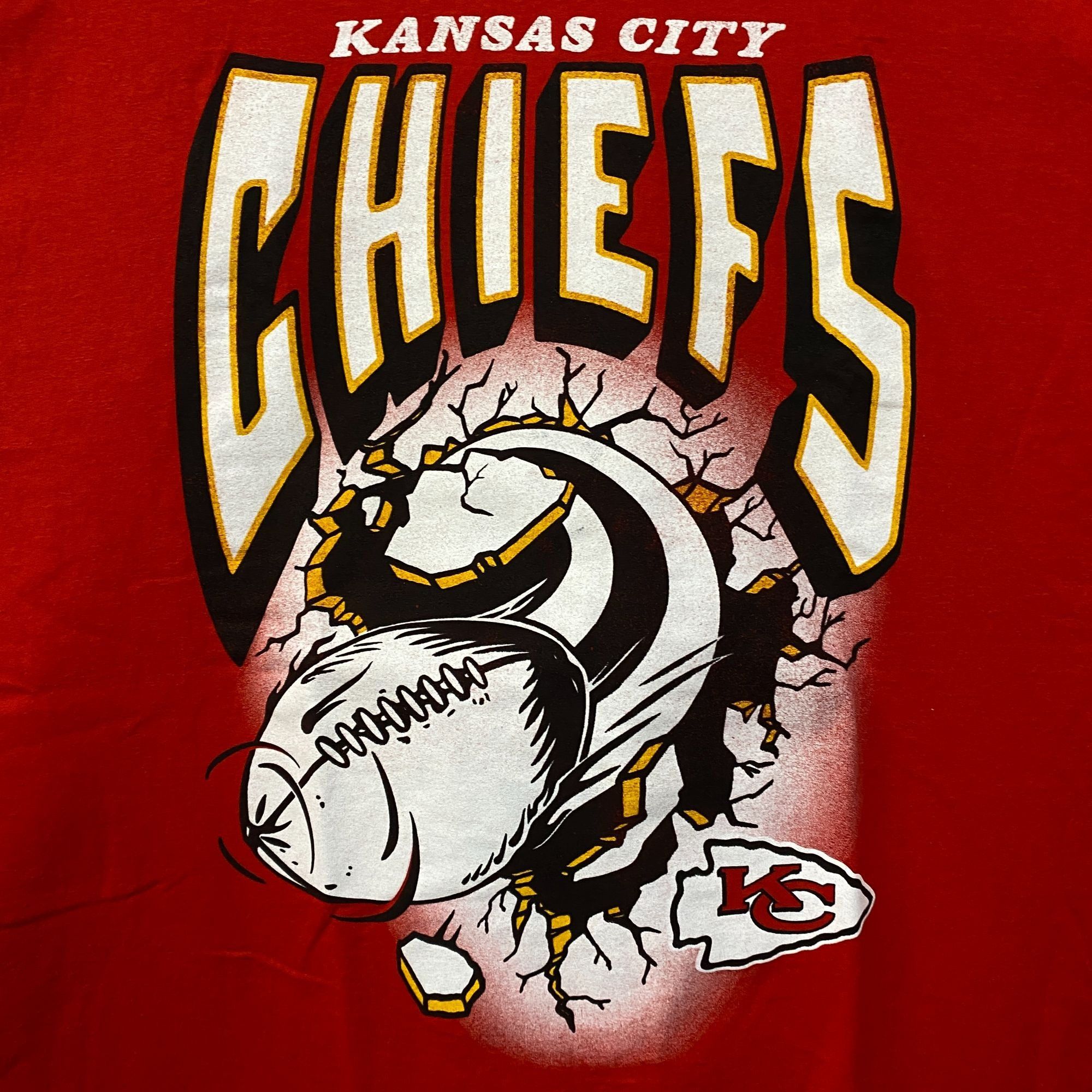 Junk Food Junk Food NFL Kansas City Chiefs Break Through T-Shirt 2XL Size US XXL / EU 58 / 5 - 2 Thumbnail