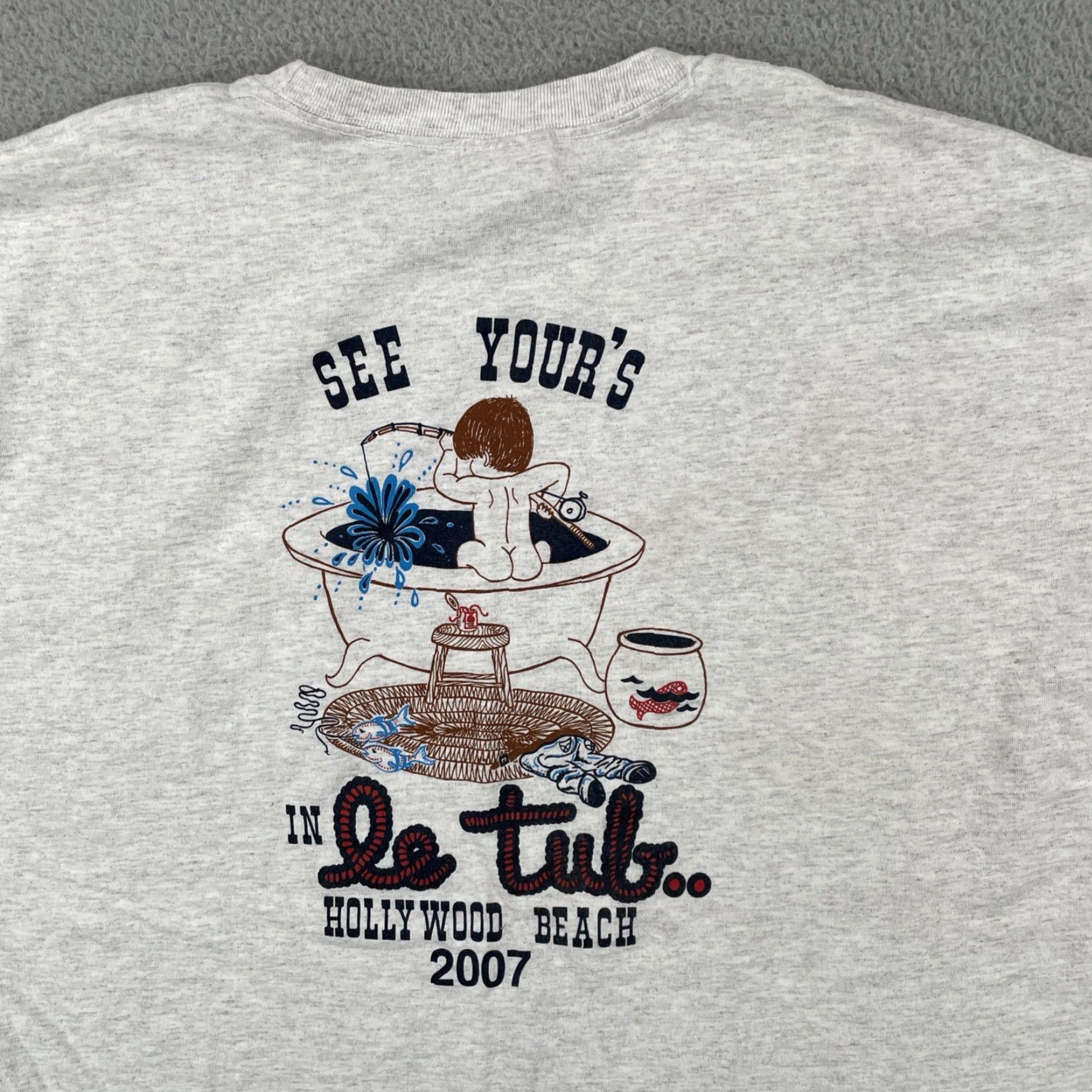 Hanes VINTAGE Hanes 2XL Gray Pocket T Shirt Le Tub Saloon Hollywood Beach Florida 2007 EUC Hanes Shirt Mens 90s Beach Reg"> Size US XXL / EU 58 / 5 - 2 Thumbnail