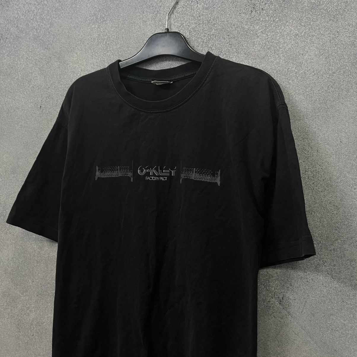 Oakley Vintage Oakley T-Shirt Big Logo Black Size US M / EU 48-50 / 2 - 2 Thumbnail