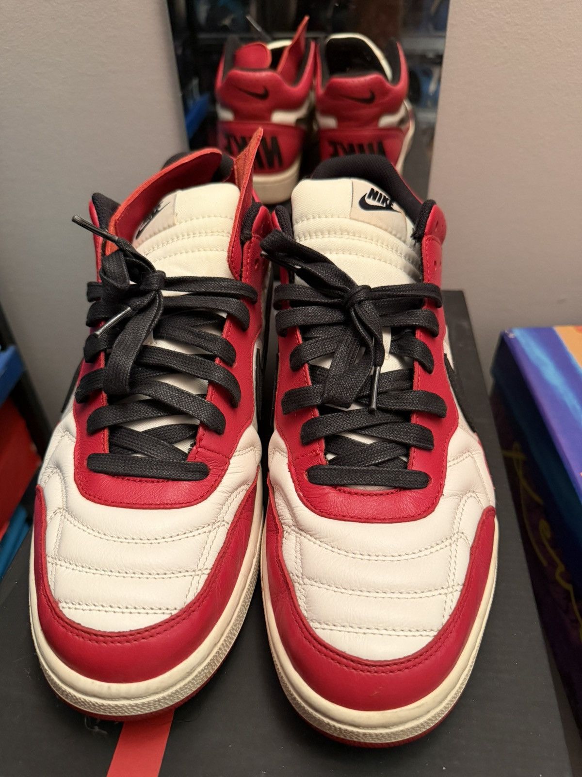 Nike Nike tiempo chicago sz 12.5 Size US 12.5 / EU 45-46 - 2 Thumbnail