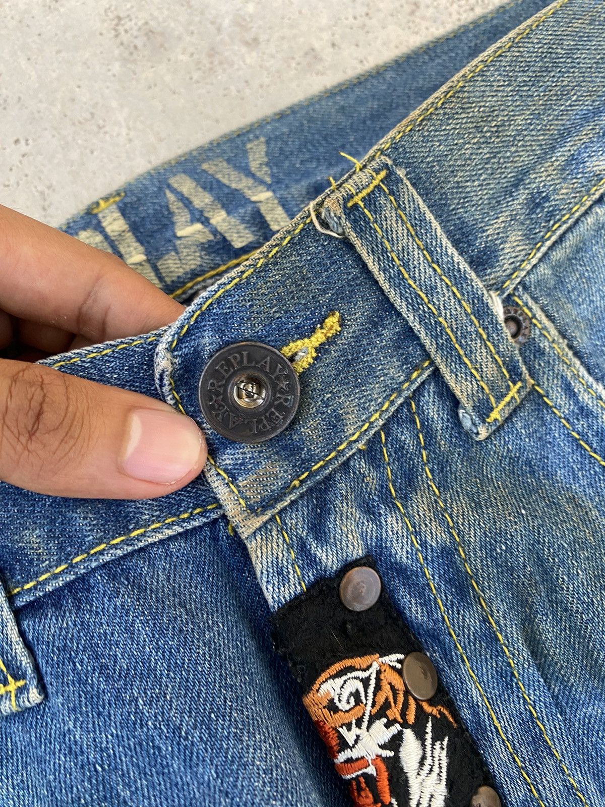 Replay 2000s Replay “ ANGELS” Embroidered Patches y2k Denim Size US 34 / EU 50 - 10 Thumbnail