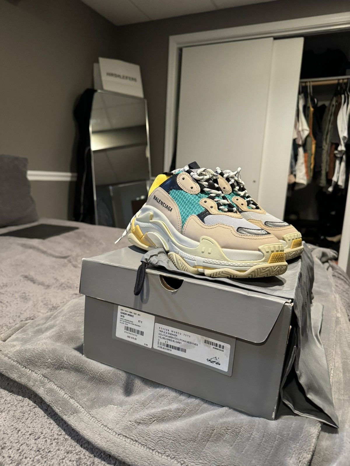 Balenciaga Balenciaga Triple S Sneaker Size US 7 / IT 37 - 4 Thumbnail