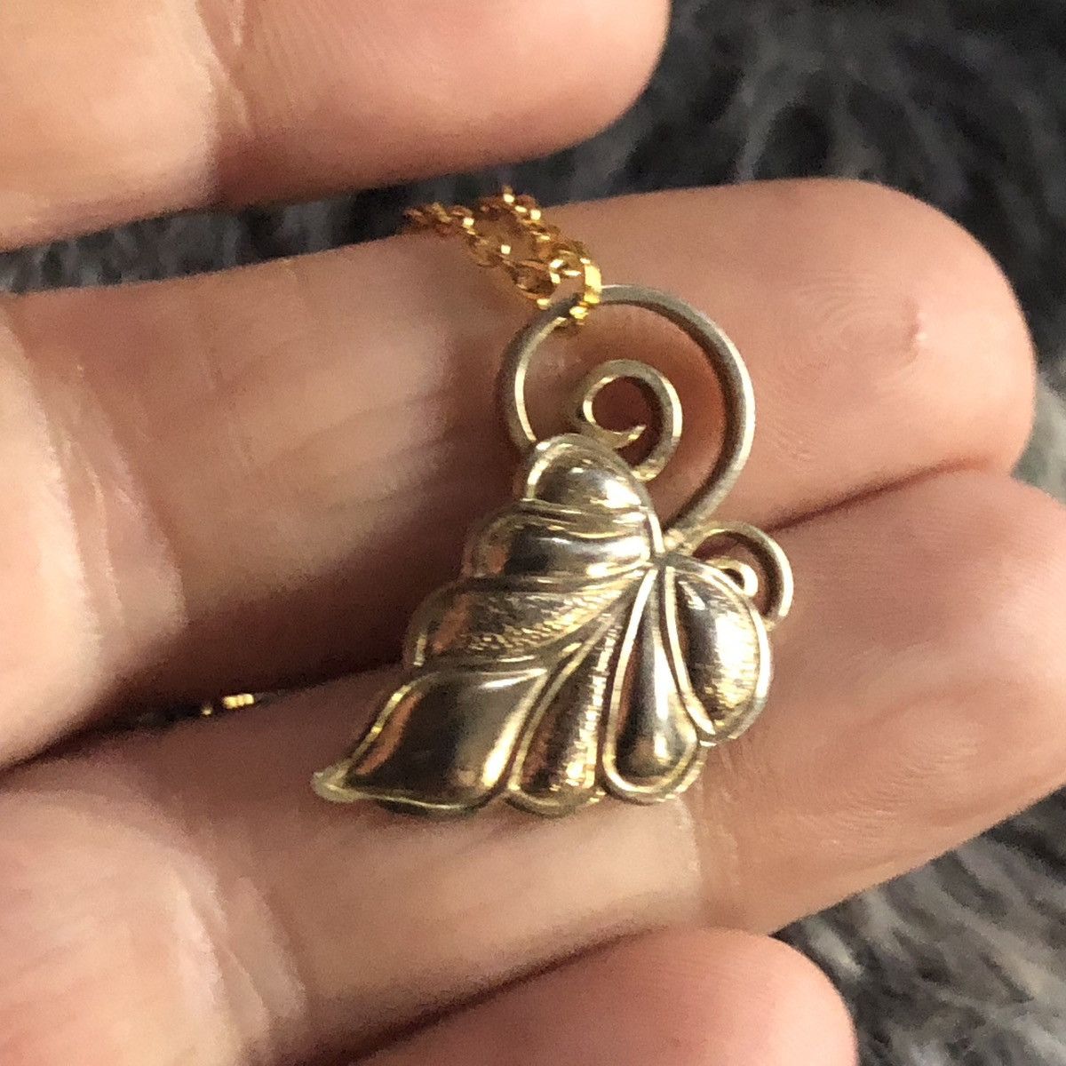 Handmade Handcrafted vintage old filigree leaf pendant necklace Size ONE SIZE - 6 Thumbnail