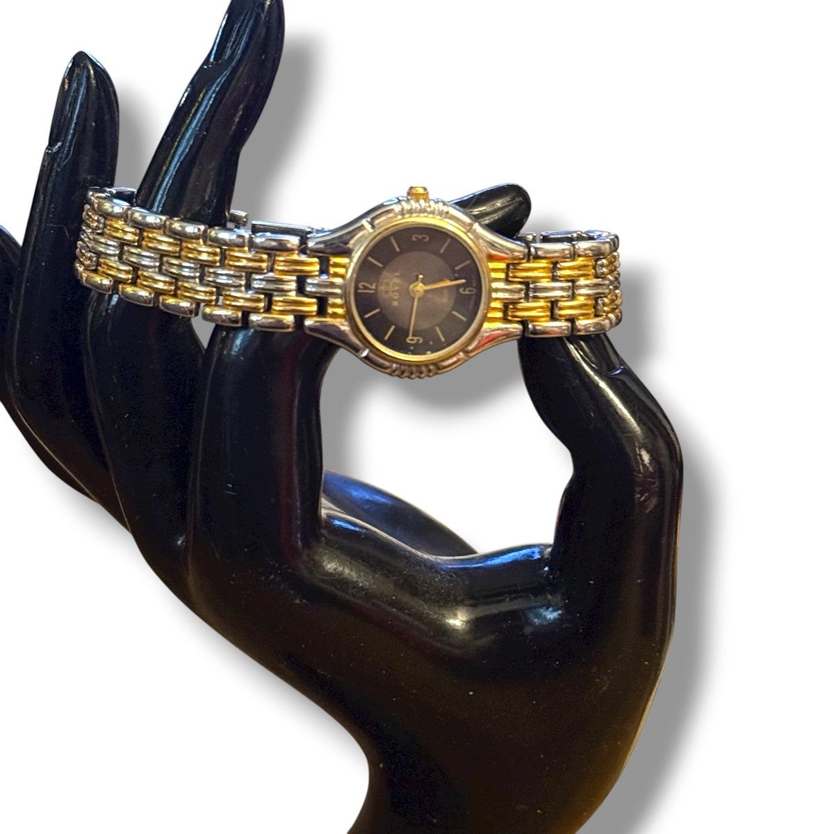 Vintage Vintage Rovel two tone quartz watch Size ONE SIZE - 2 Thumbnail