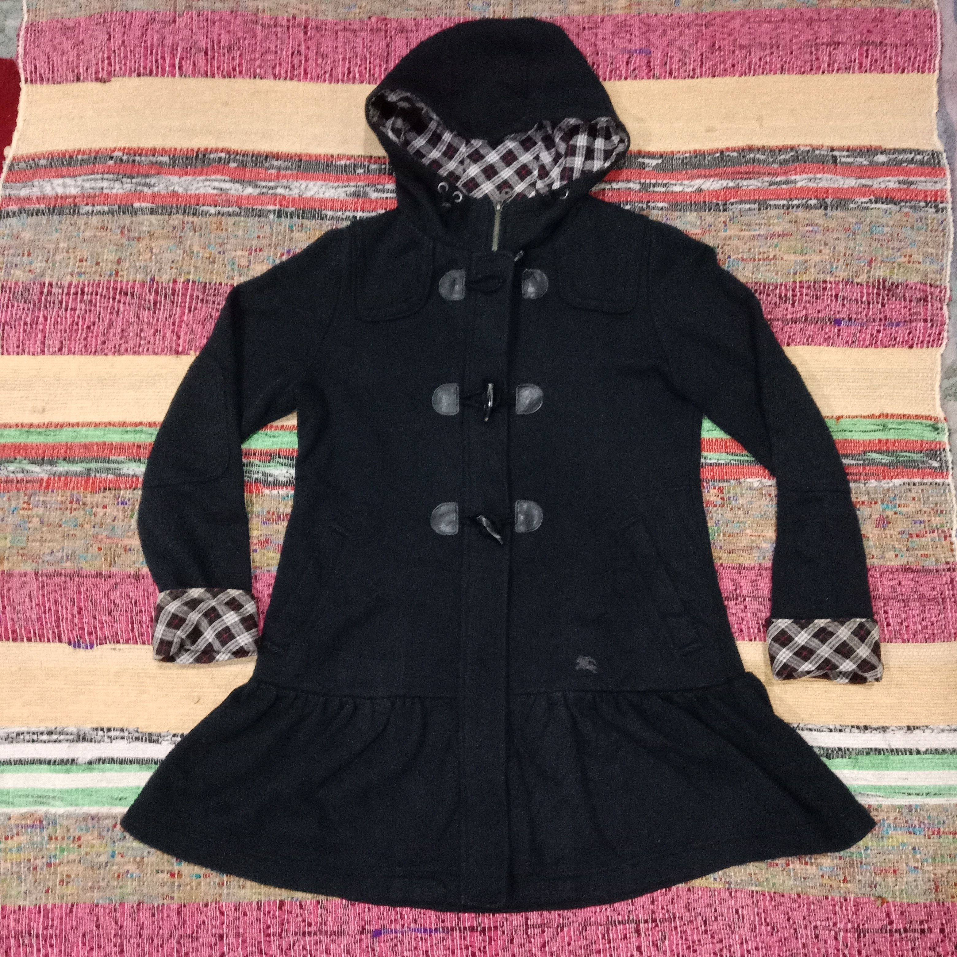 Burberry Burberry blue label women coat black asian m (38) Size M / US 6-8 / IT 42-44 - 1 Thumbnail