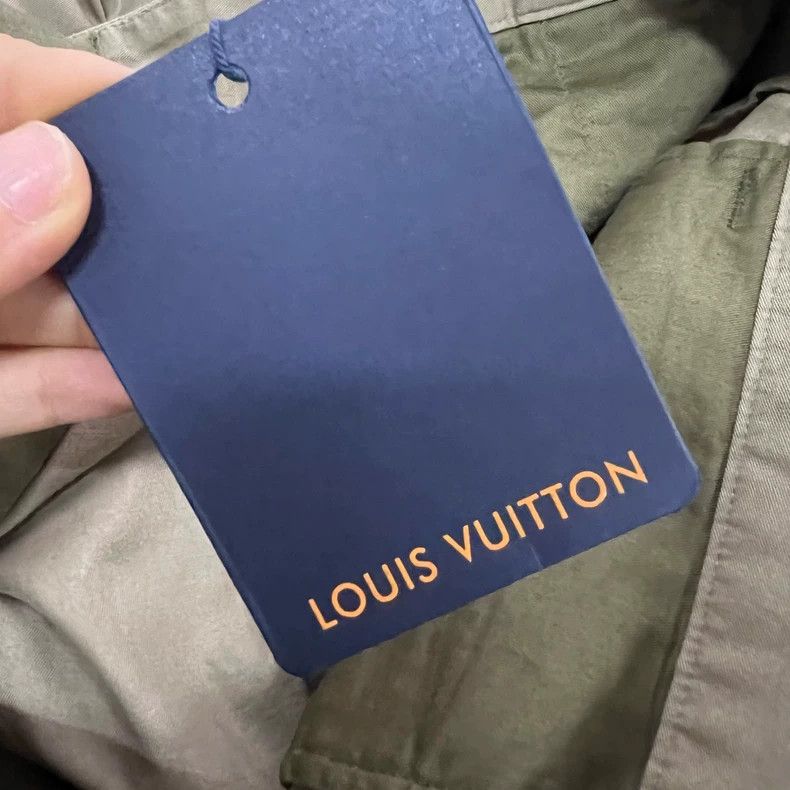 Louis Vuitton Louis Vuitton Khaki Gradient Shorts 2502-Nextarrow Size US 26 / EU 42 - 6 Thumbnail