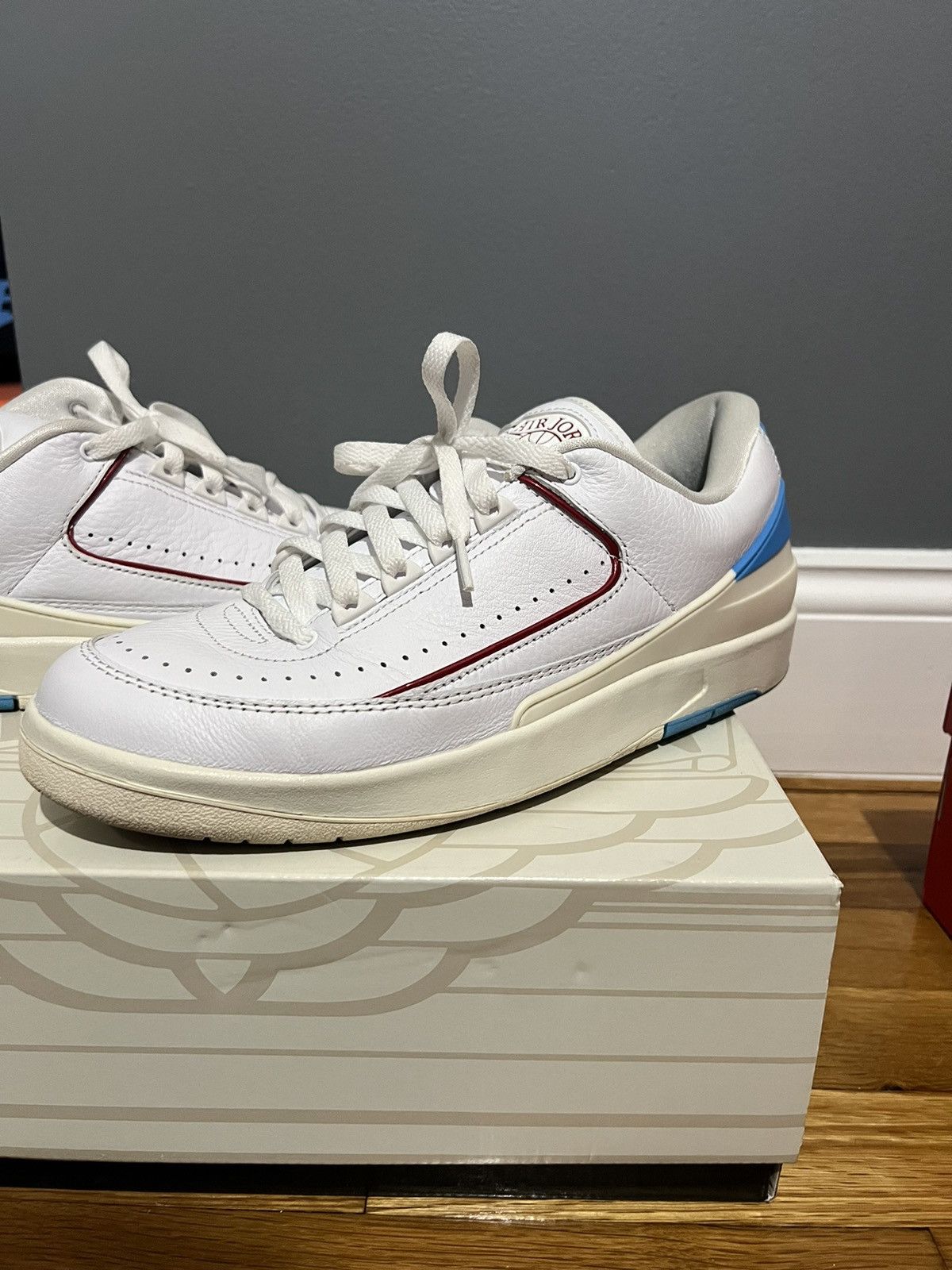 Jordan Brand Jordan 2 low NC to Chi size 9 Size US 9 / EU 42 - 1 Thumbnail