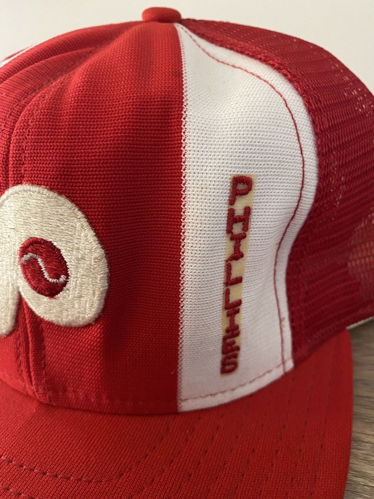 MLB Vintage 80’s Philadelphia Phillies Trucker Hat Snap Back Cap Size ONE SIZE - 7 Thumbnail