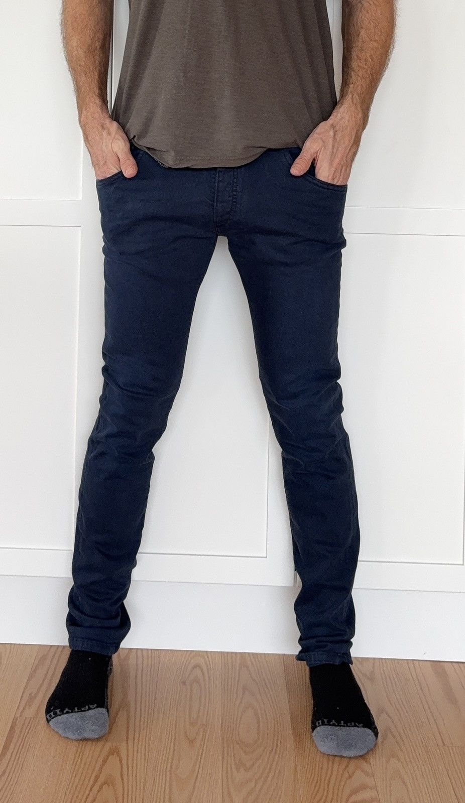 Other BNWT ARI SOHO 4-pockets pants Size US 31 - 1 Thumbnail