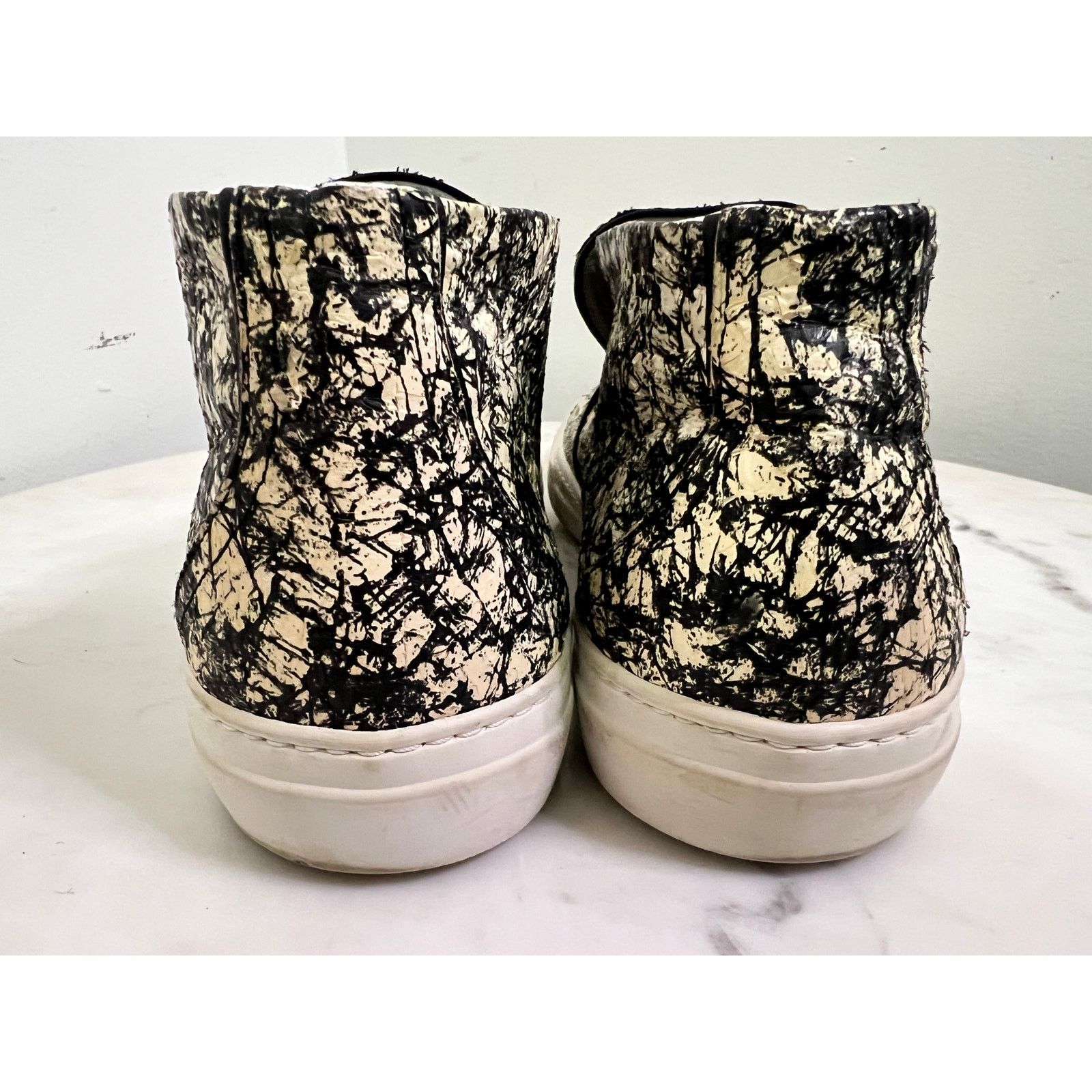 Pierre Hardy UNISEX PIERRE HARDY BLK/WHITE HI-TOP SNEAKERS – EUR/FR 40 Size US 7 / EU 40 - 6 Thumbnail