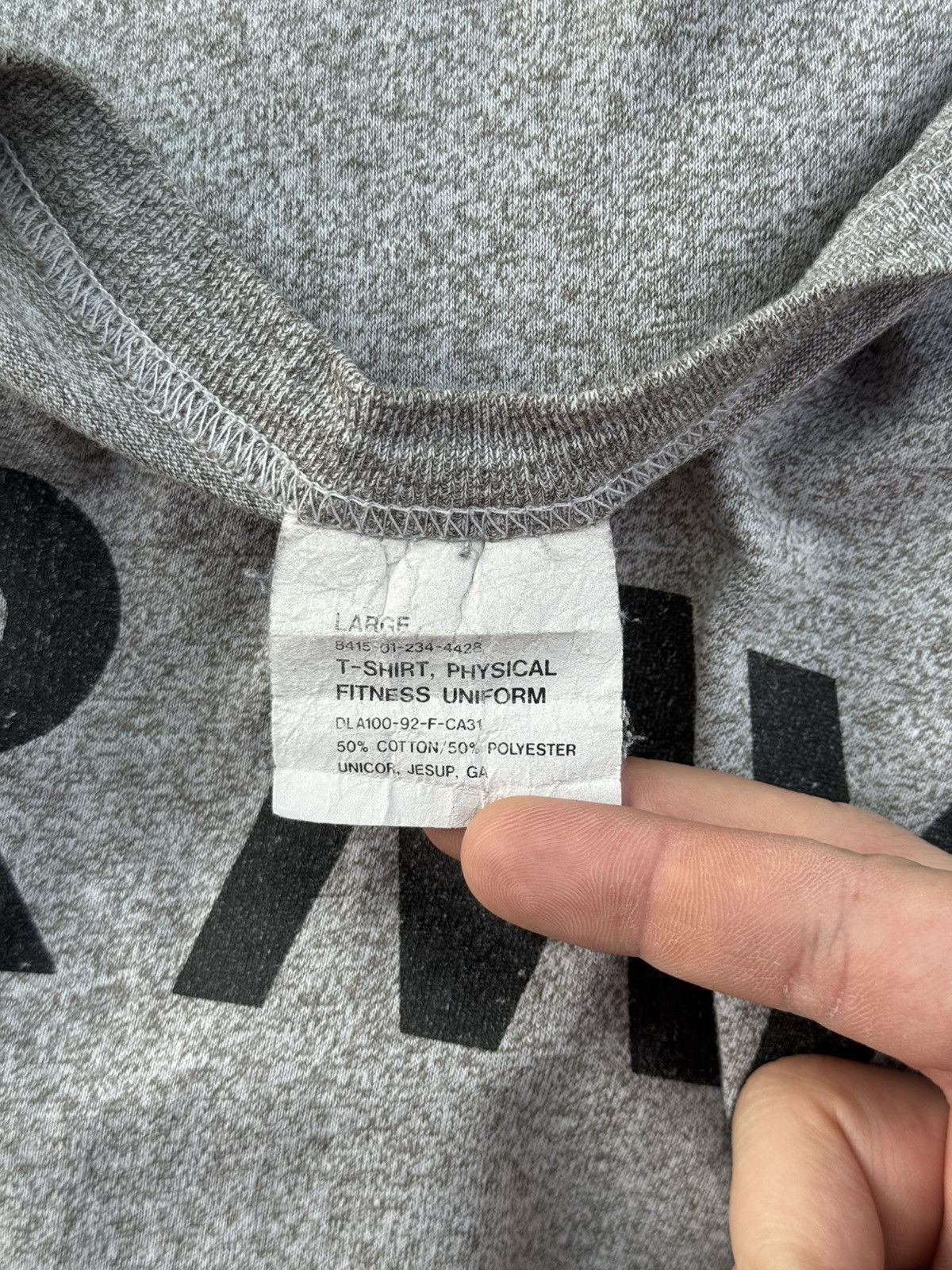 Other 1992 Vintage ARMY Grey Tee Single Stitch USA Marines kanye Size US L / EU 52-54 / 3 - 8 Thumbnail