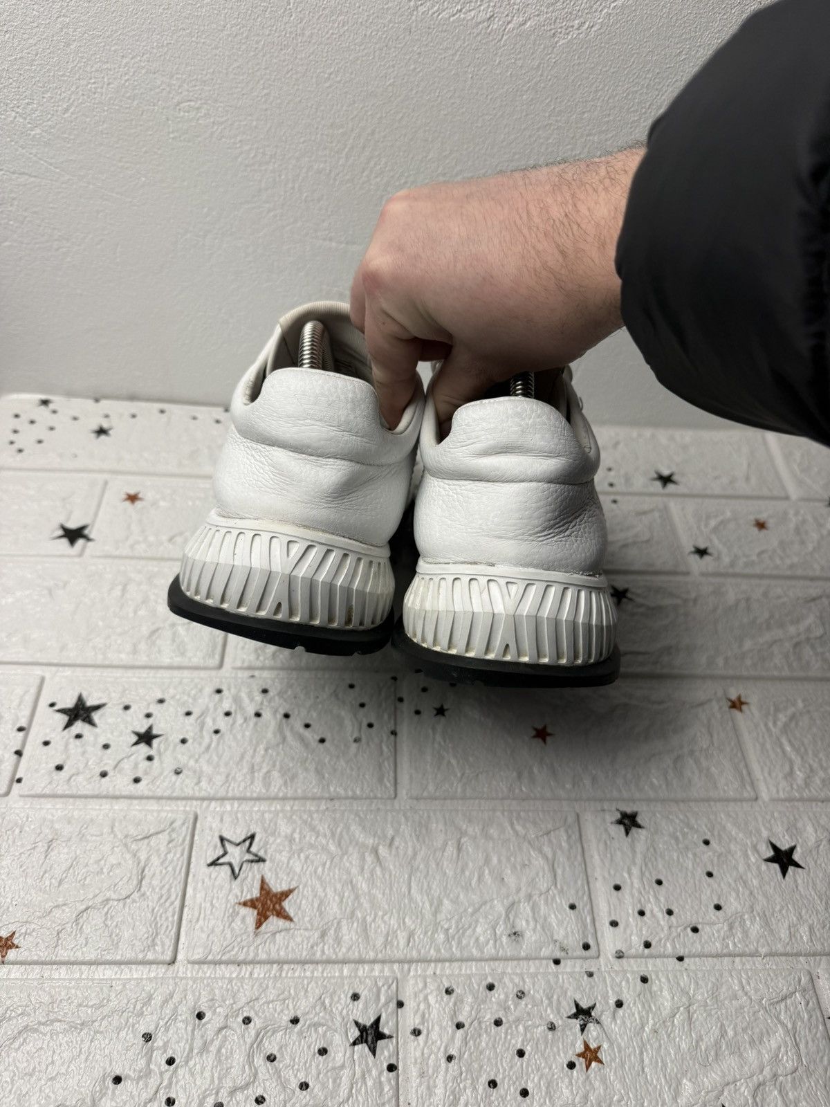 Emporio Armani Emporio Armani Men US9 UK8 EUR42 Sneakers White Leather Size US 9 / EU 42 - 9 Thumbnail