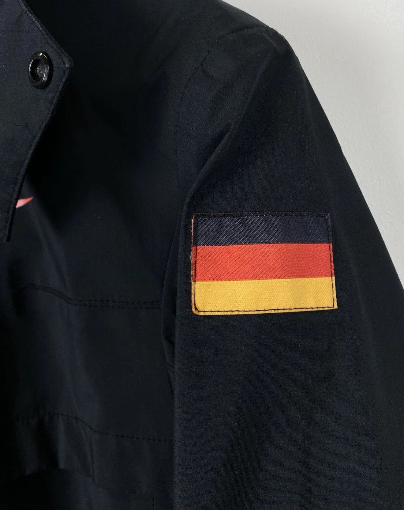 Nike Nike Deutschland Running Waterproof Jacket Full Zip Black Size S / US 4 / IT 40 - 6 Thumbnail