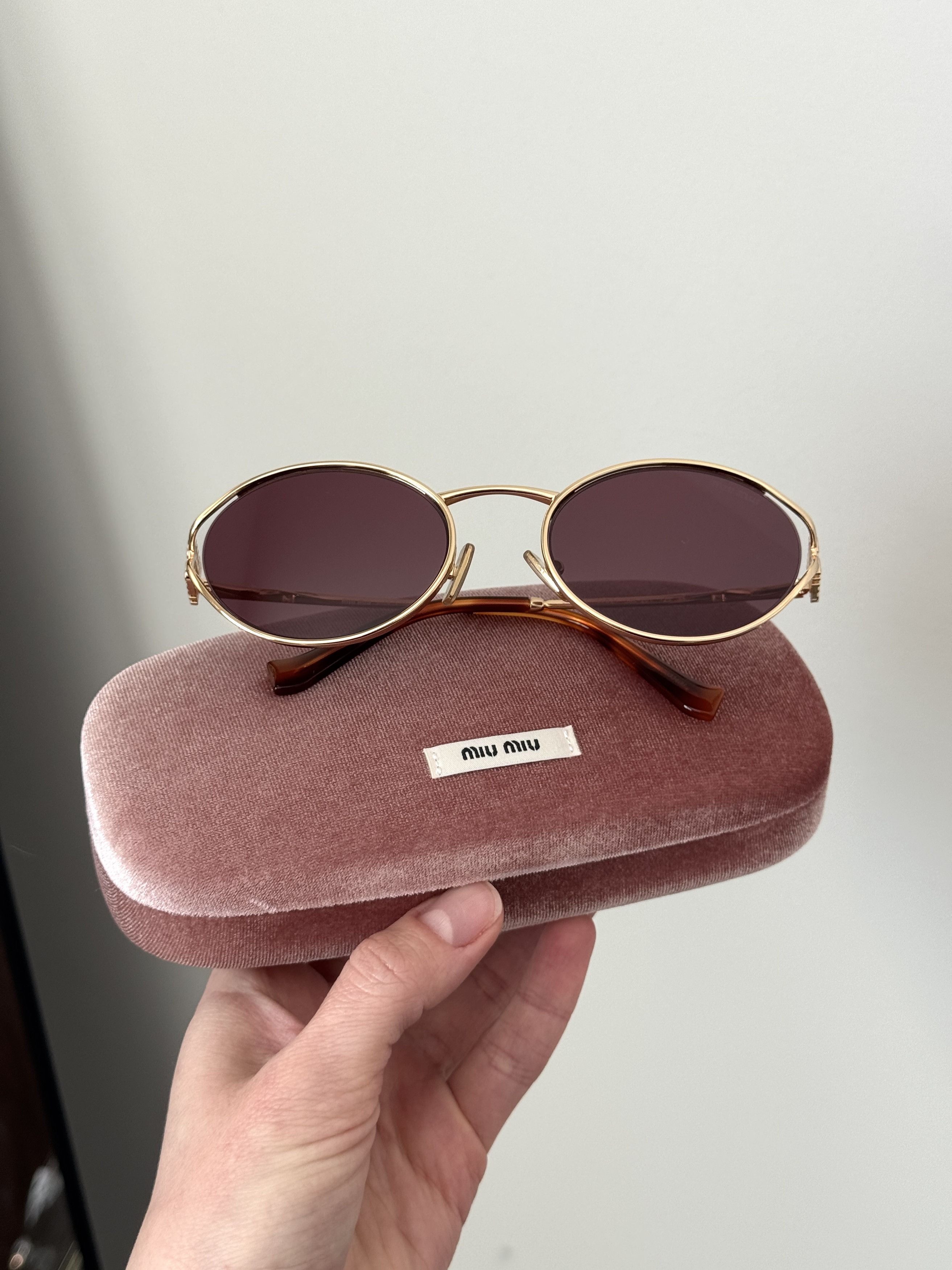 Miu Miu Miu Miu Women Sunglasses LOGO MU52YS 5AK20Y NEW AUTHENTIC Size ONE SIZE - 2 Thumbnail