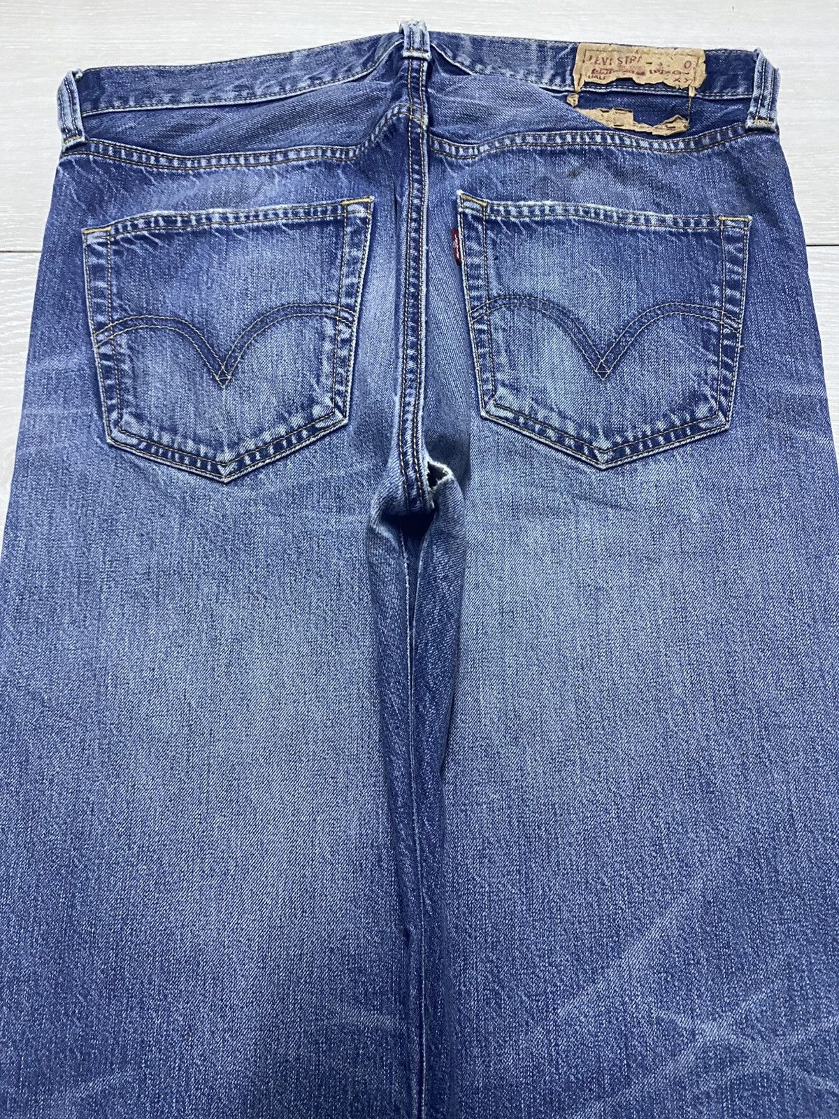 Levi's Vintagw Levis 501 Whisker ButtonFly Distressed Loose Jeans Size US 32 / EU 48 - 4 Thumbnail