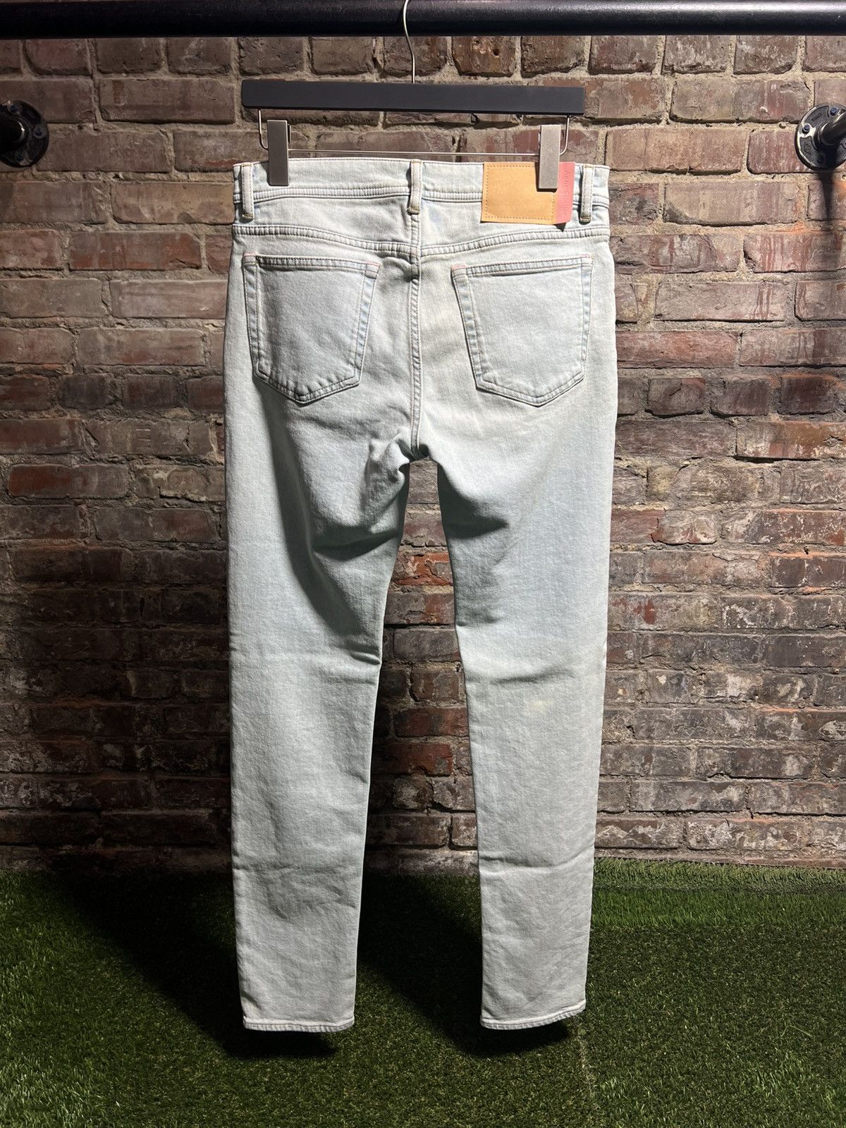 Acne Studios Acne Studios Light Wash Jeans Size US 31 - 2 Thumbnail