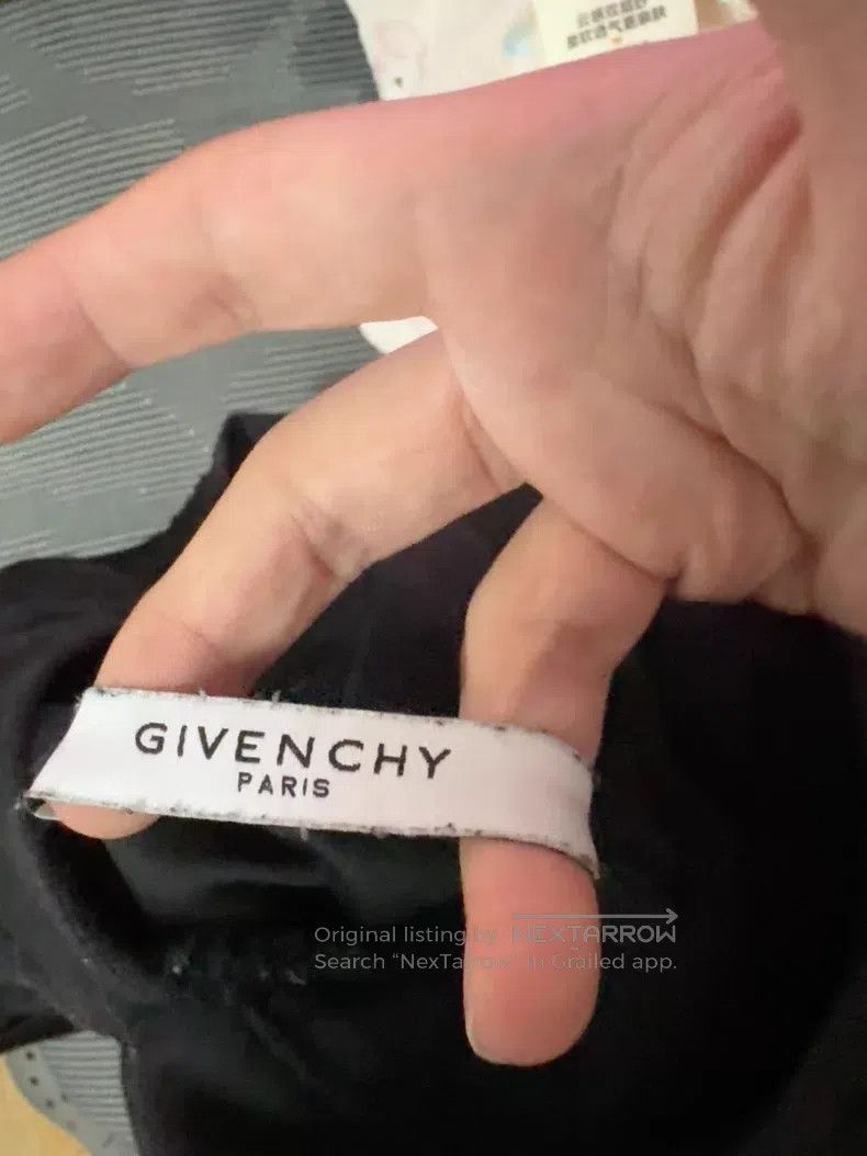 Givenchy Givenchy Distressed hoodie, size L Size US L / EU 52-54 / 3 - 3 Thumbnail