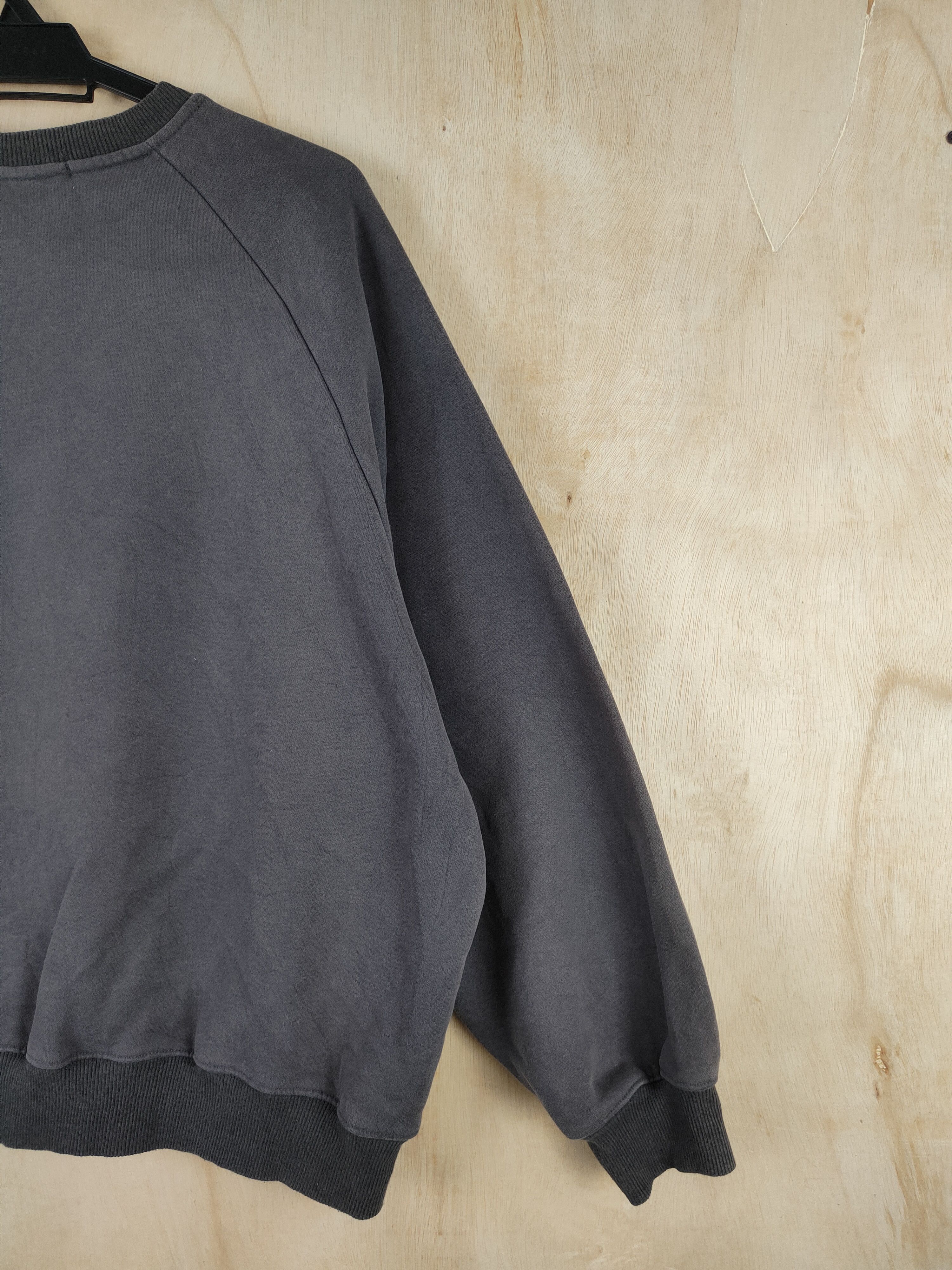Japanese Brand × Vintage Wait More Dark Gray plain Faded Sweatshirts #S2612 Size US XL / EU 56 / 4 - 9 Thumbnail