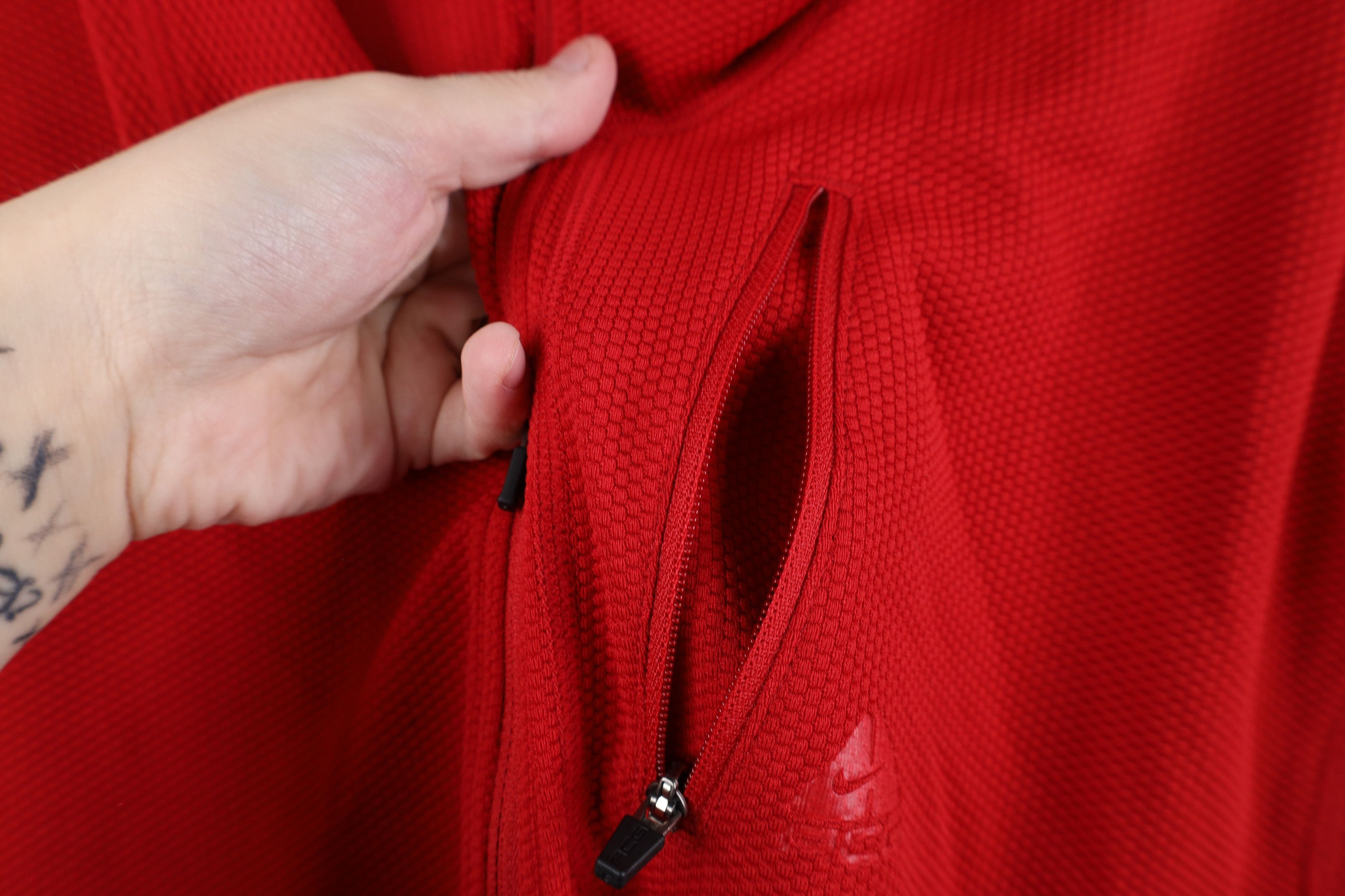 Nike Vintage Nike ACG Swoosh Thermal Knit Pullover Jacket Top Size US XL / EU 56 / 4 - 5 Thumbnail