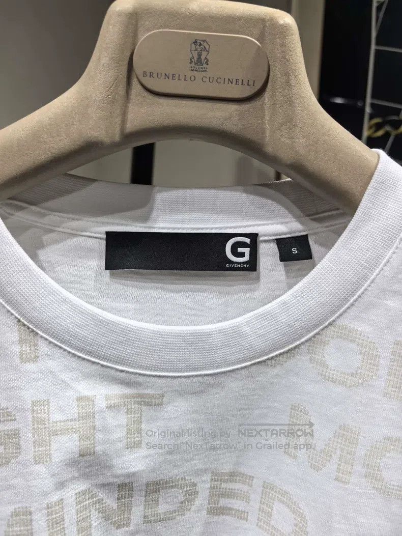 Givenchy Givenchy New Printed Short Sleeve, White, 100% Cotton Size US S / EU 44-46 / 1 - 4 Thumbnail