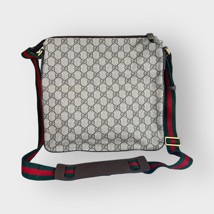 Gucci messenger bag discount patches