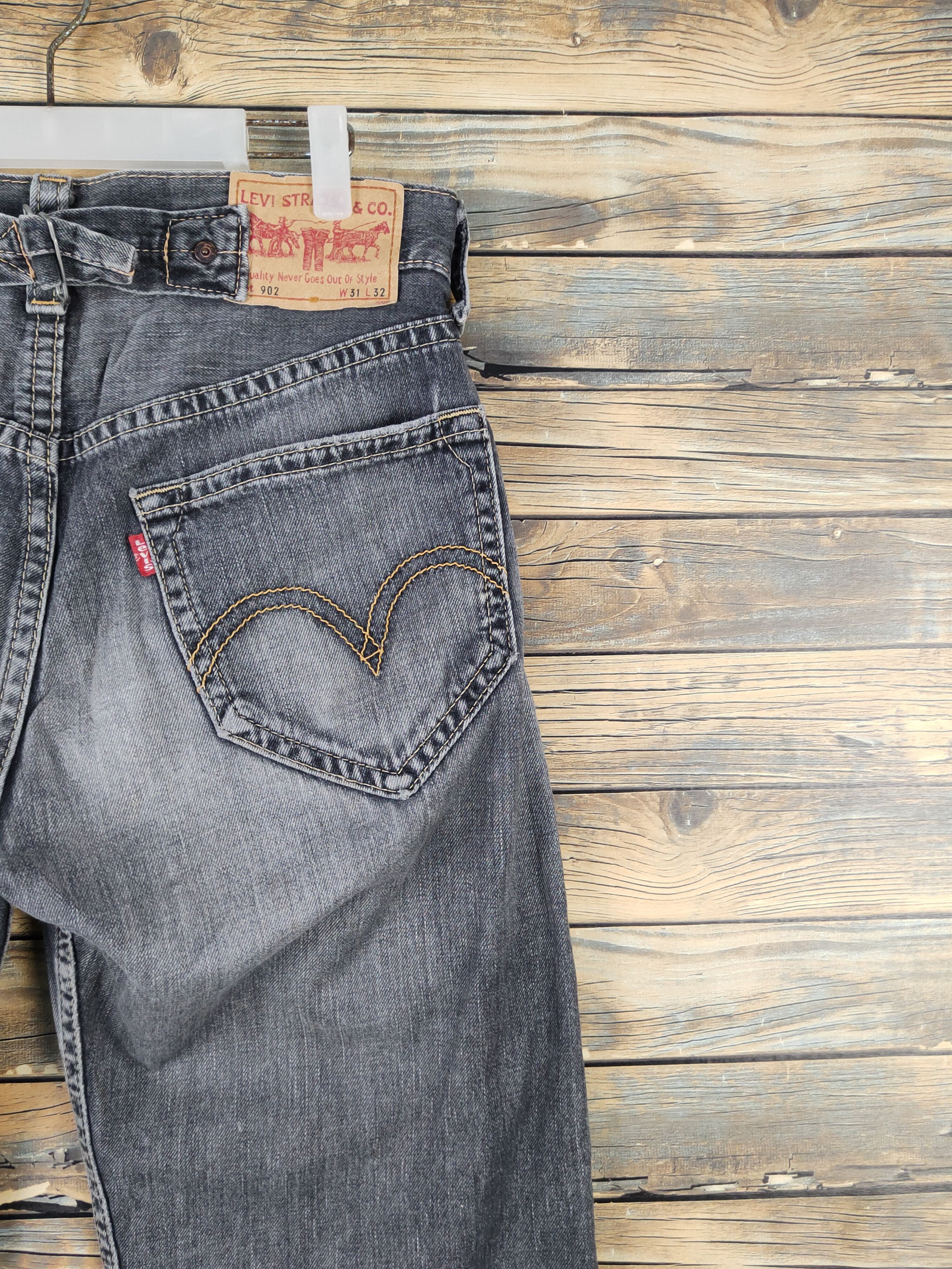 Levi's 902 Levi's Black Distressed Ripped denim Jeans #W1487 Size US 32 / EU 48 - 11 Thumbnail