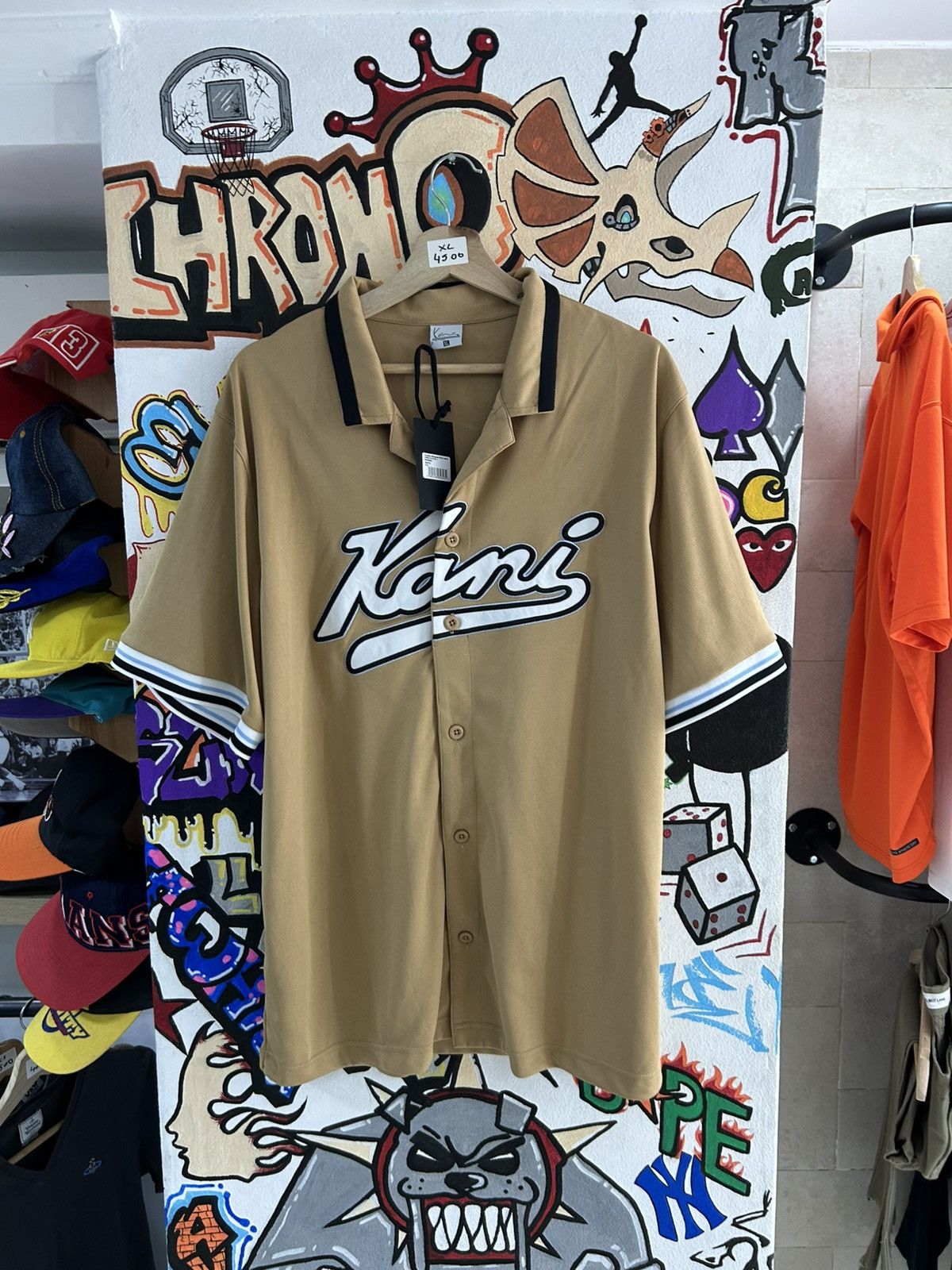 Karl Kani Brand New Karl Kani Baseball Jeesey Size US XL / EU 56 / 4 - 1 Thumbnail