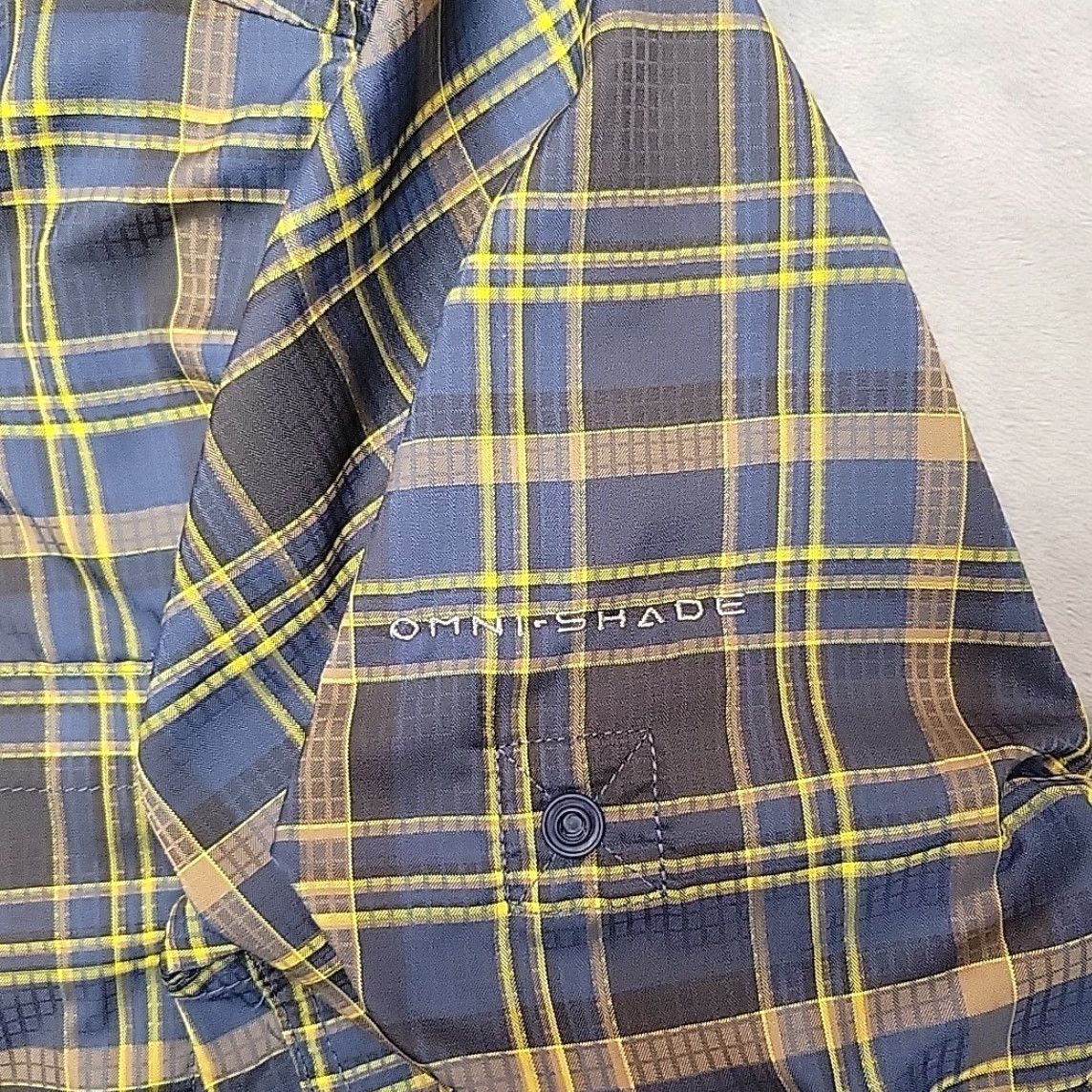 Vintage Columbia Shirt Mens M Blue Plaid Long Sleeve Vented Omni Shield Performance Hike Shirt Size US M / EU 48-50 / 2 - 3 Thumbnail